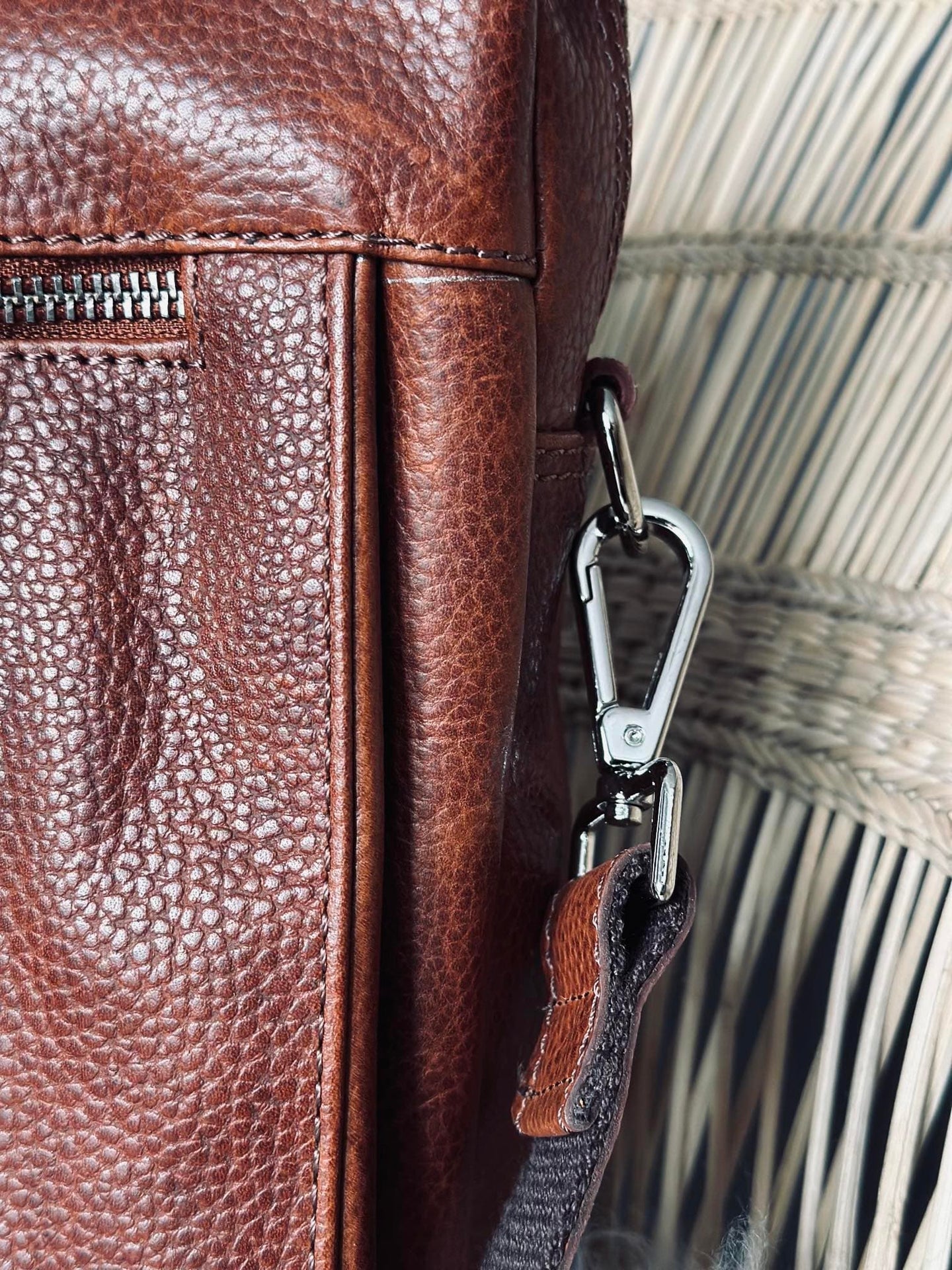 Laptop / arbejdstaske Maisy Deep Cognac - VIAMAJA.DK