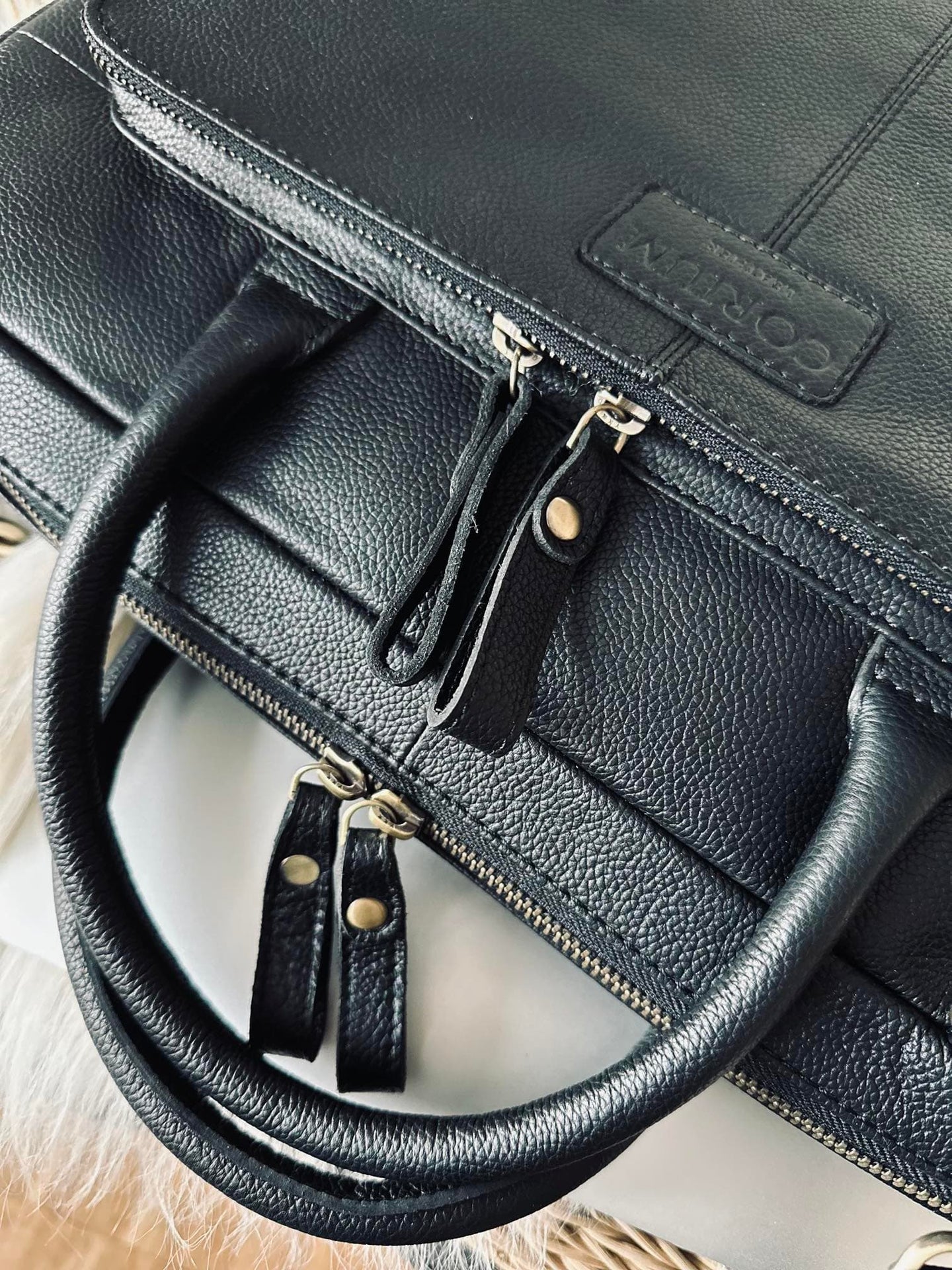 Laptop / arbejdstaske VINTAGE Black - VIAMAJA.DK