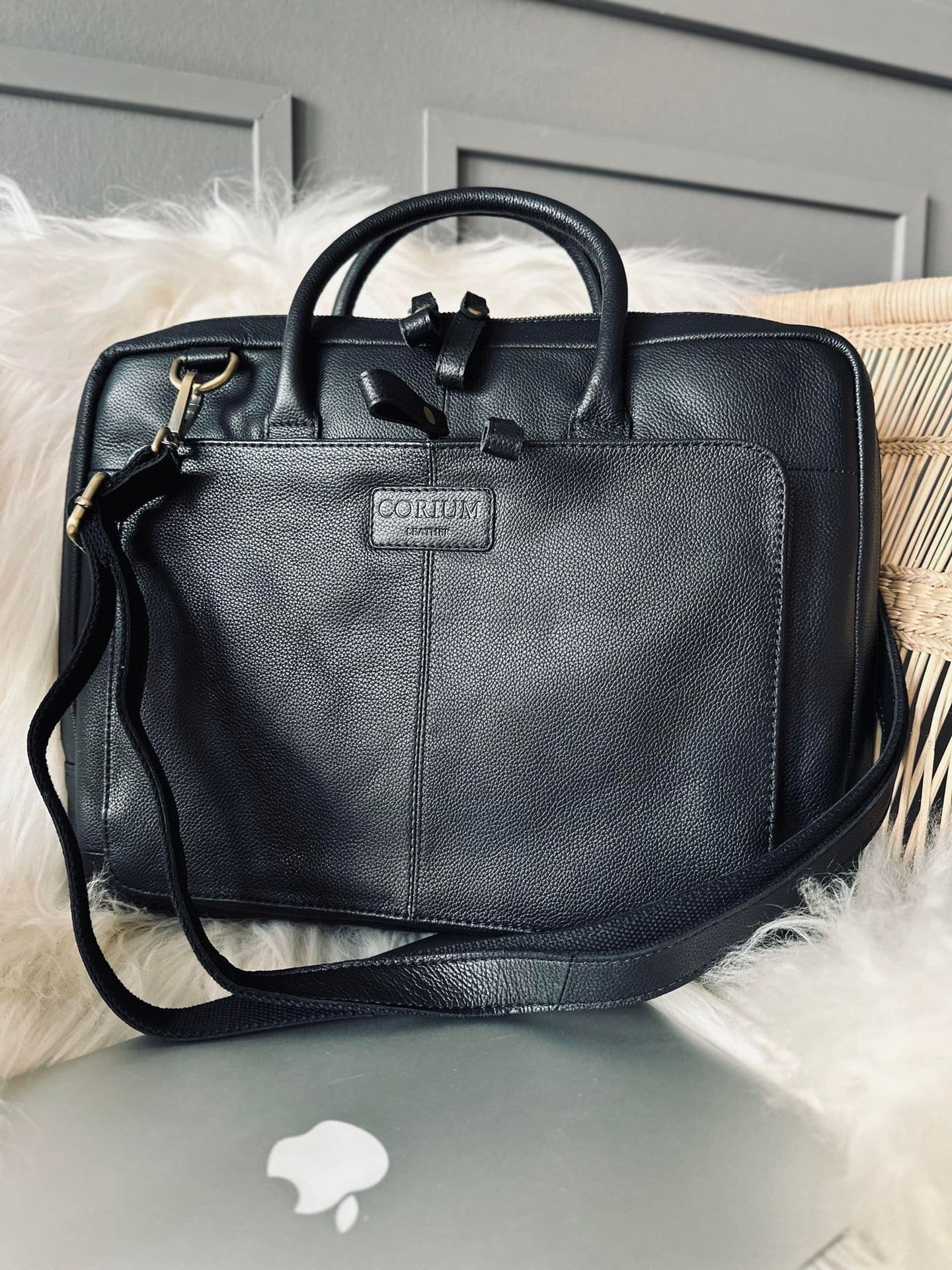 Laptop / arbejdstaske VINTAGE Black - VIAMAJA.DK