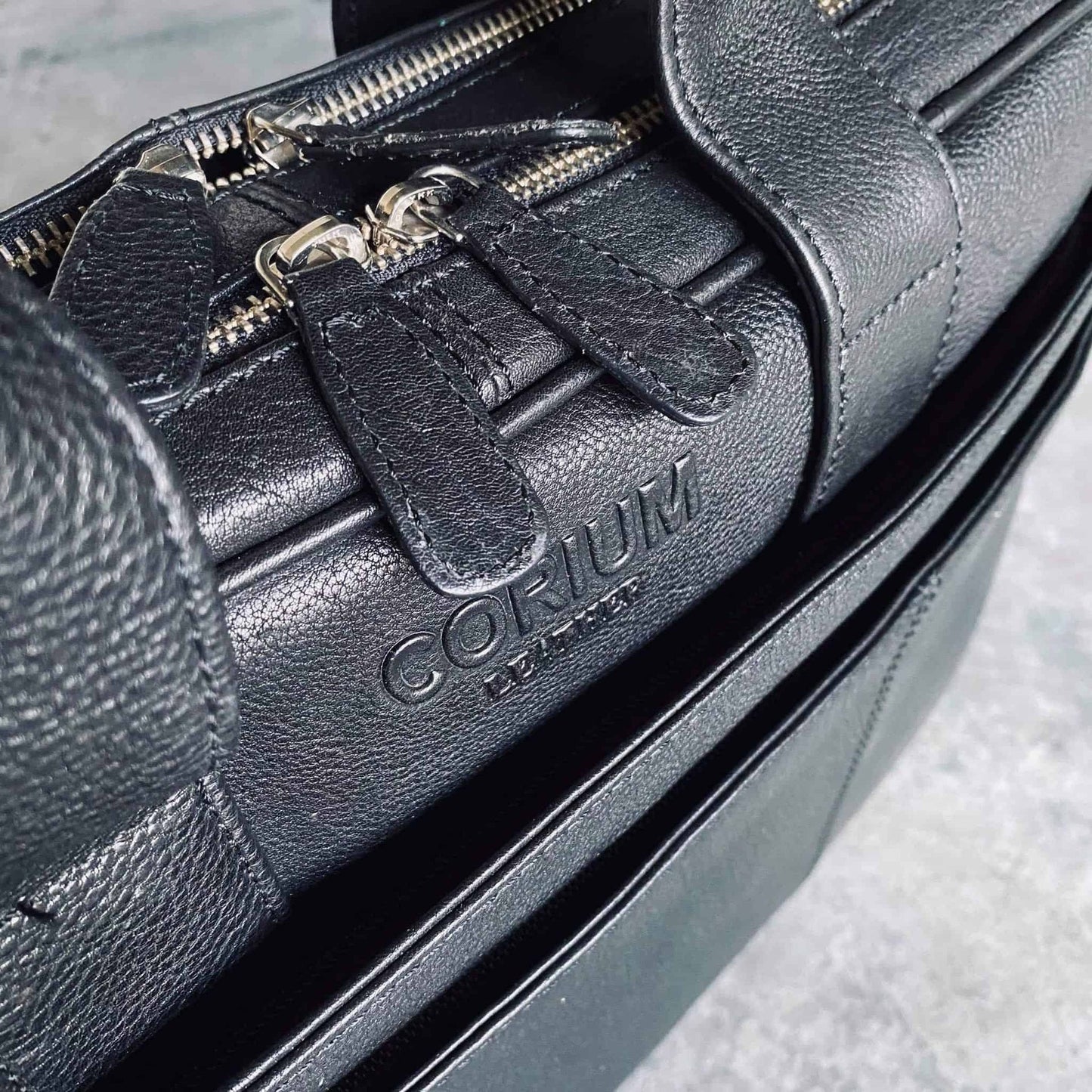 Laptop Taske MELLO – Sort skind - VIAMAJA.DK