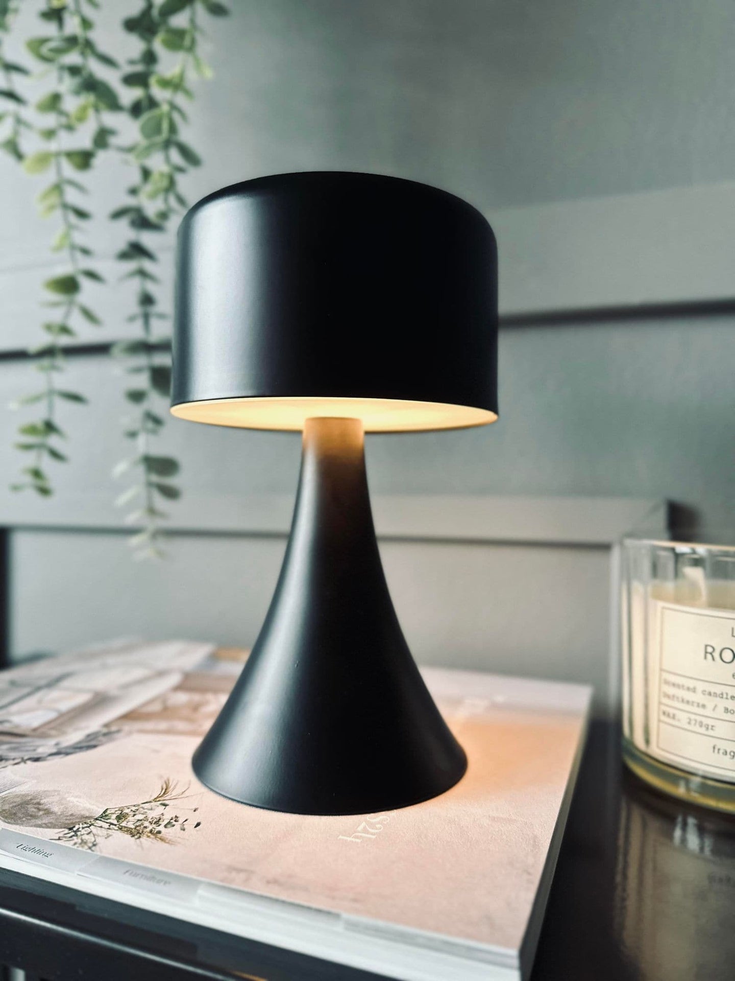 LED Bordlampe Black - VIAMAJA.DK