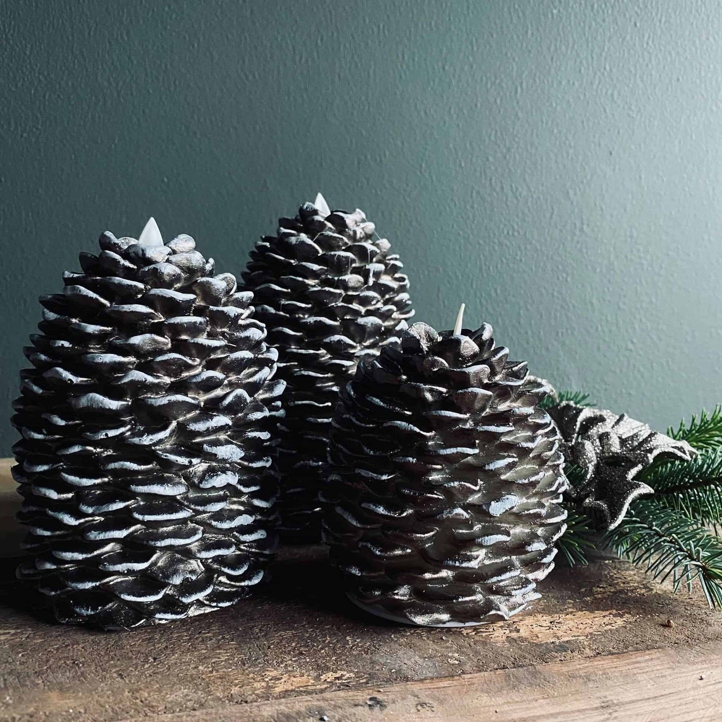 LED Kogler i 3 størrelser - ink fjernbetjening - VIAMAJA.DK