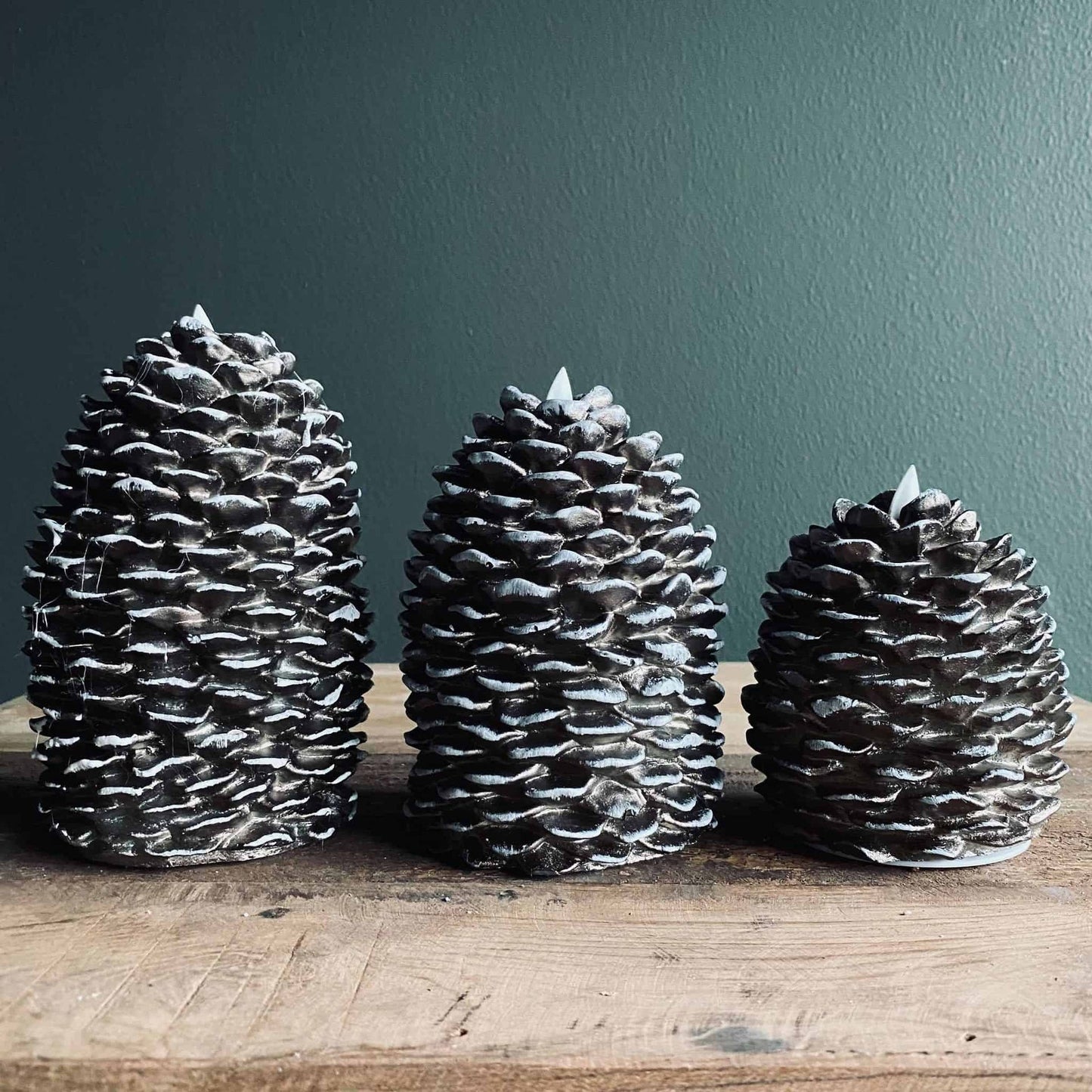 LED Kogler i 3 størrelser - ink fjernbetjening - VIAMAJA.DK