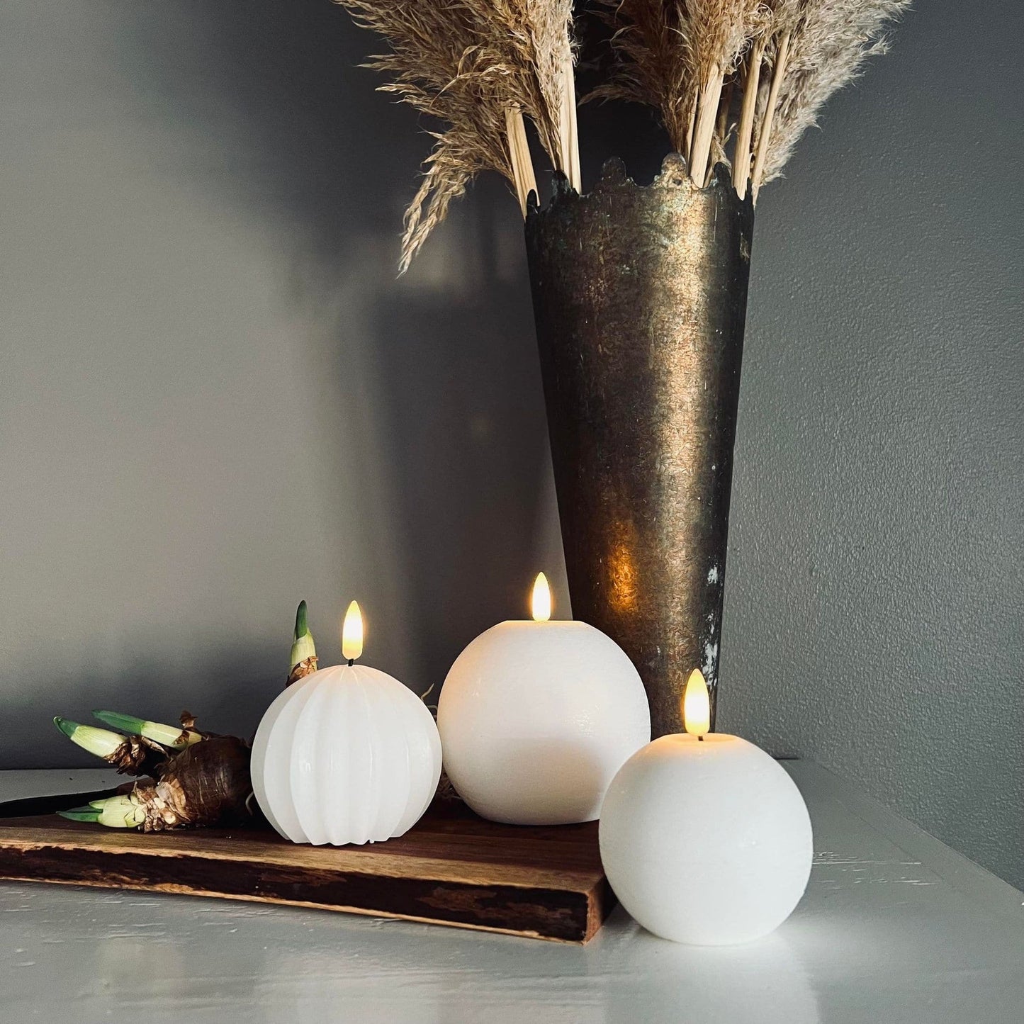 LED Kugle Lys - Ø 10cm - VIAMAJA.DK