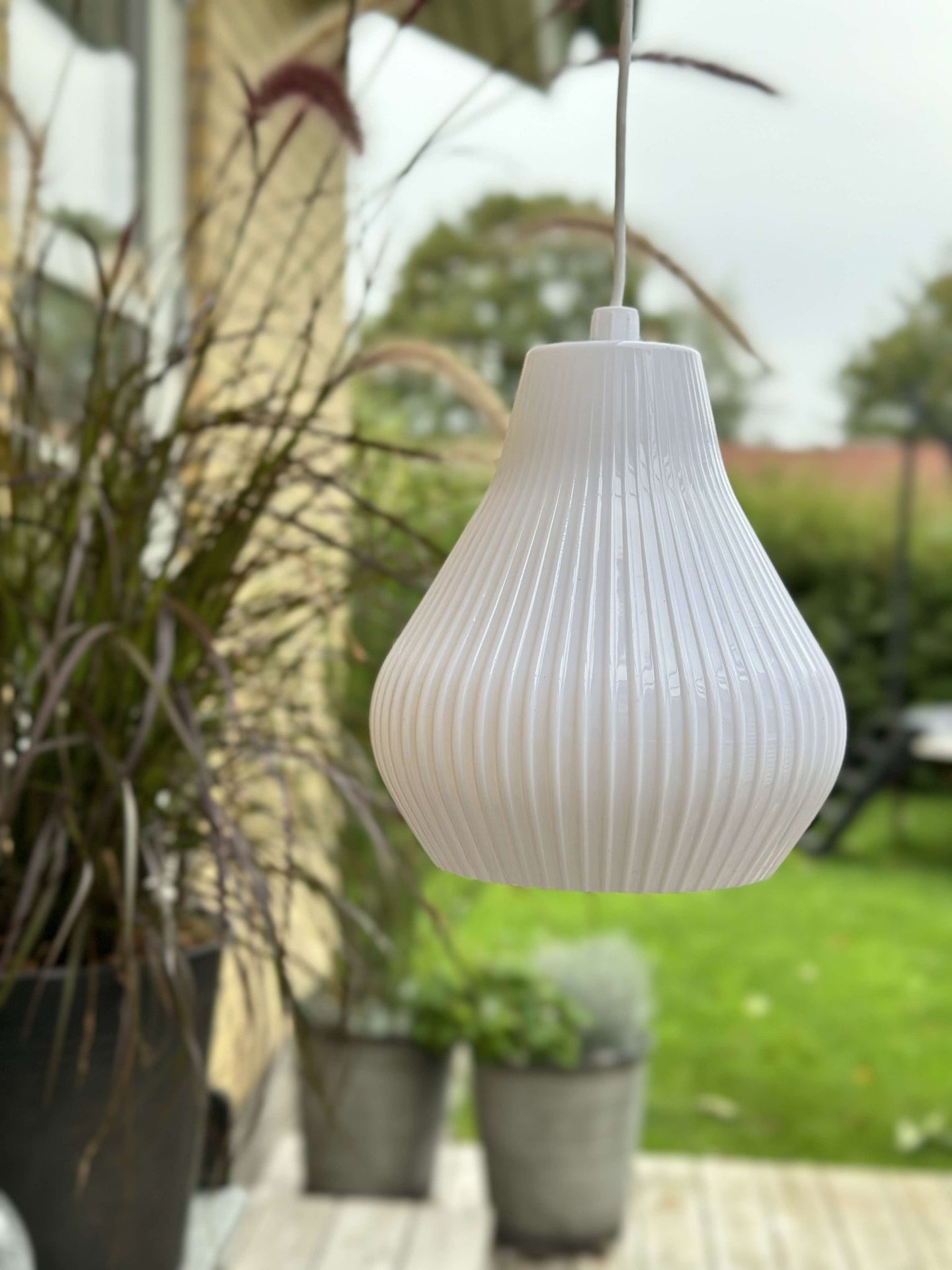 LED lampe til m. Timerfunktion – Godkendt til inde / ude - VIAMAJA.DK