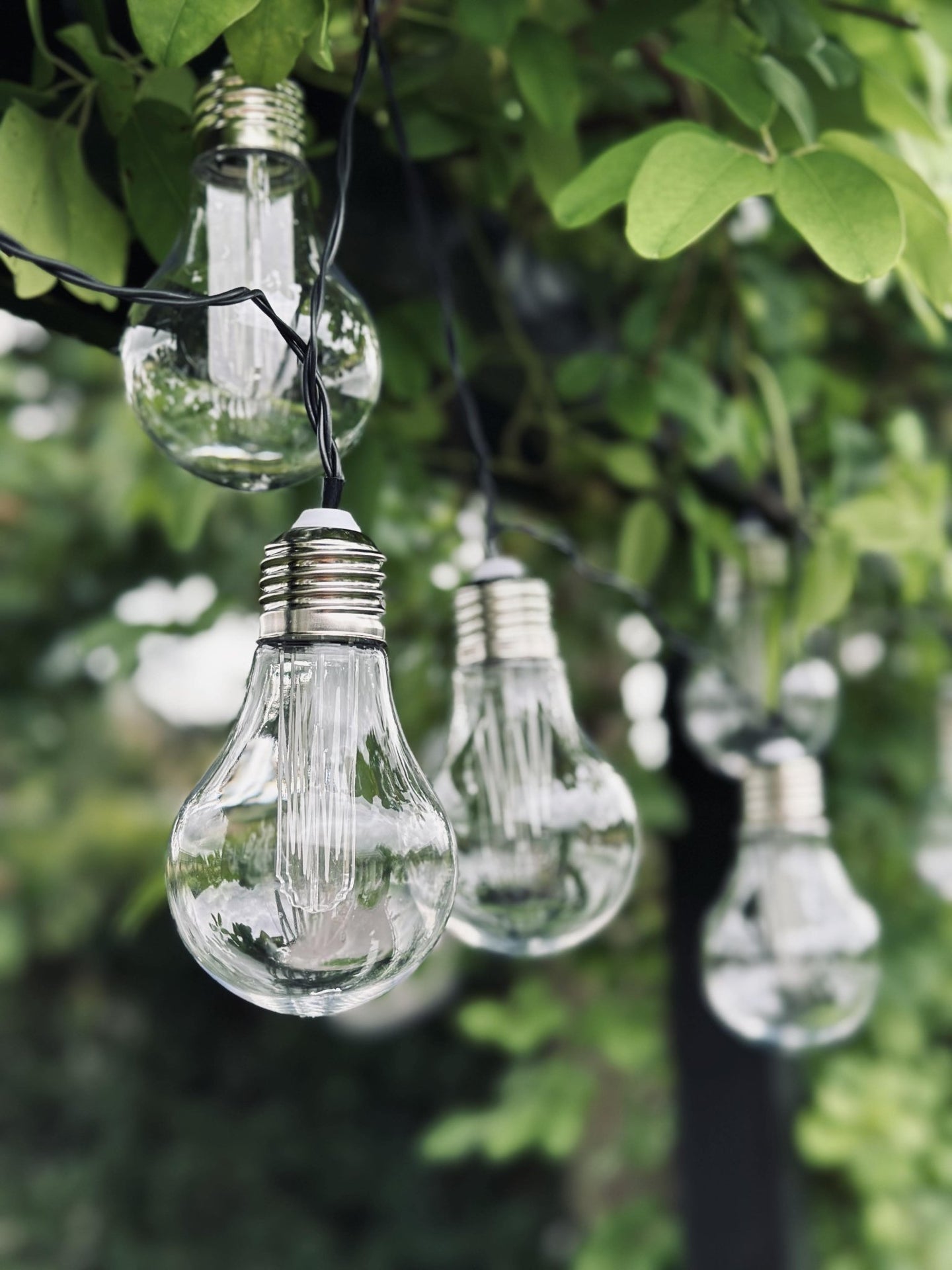 LED Lyskæde med solceller - Udendørs med 10 pære - VIAMAJA.DK