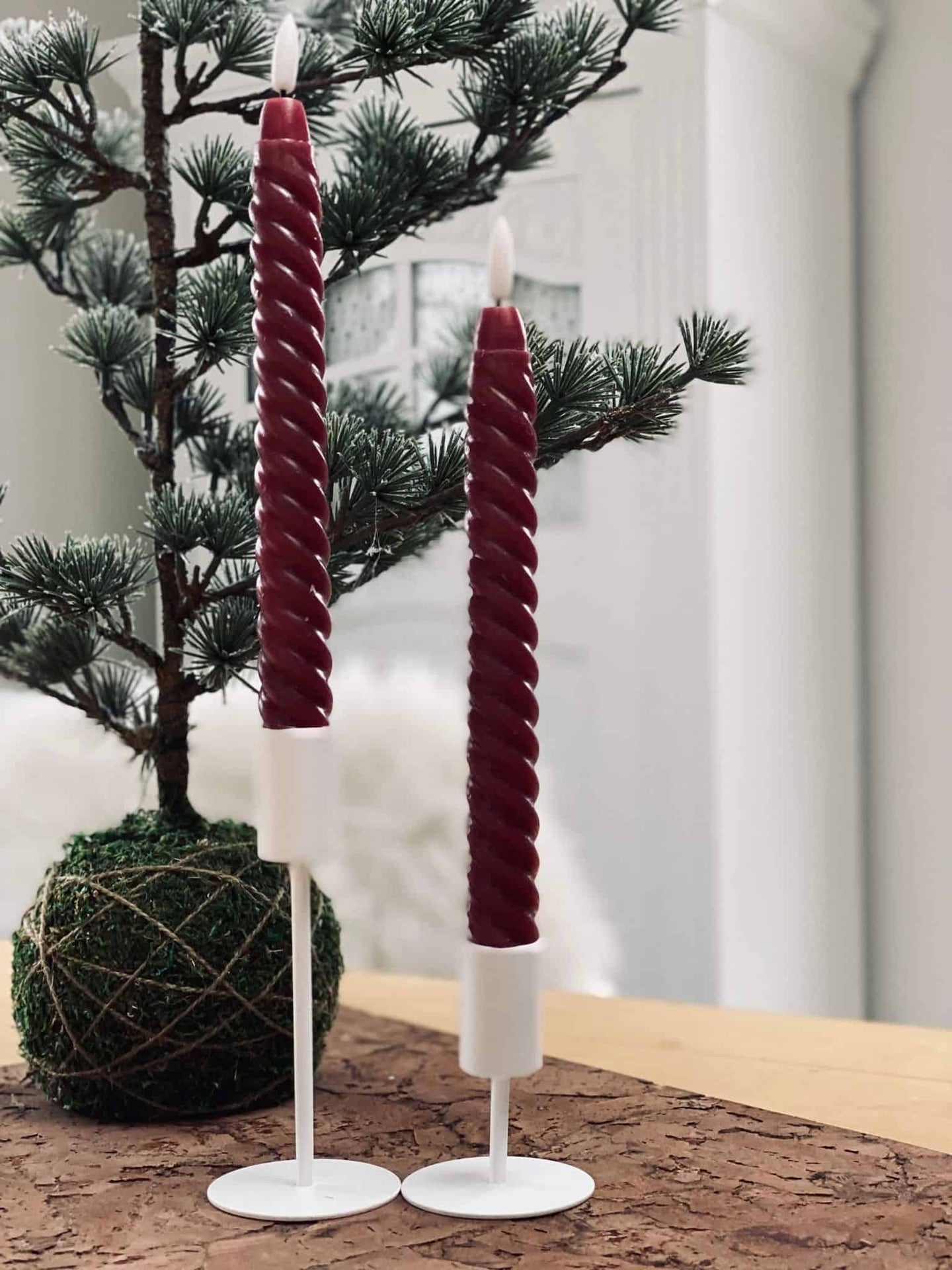 LED snoet kronelys - 2stk Rød 25cm - VIAMAJA.DK