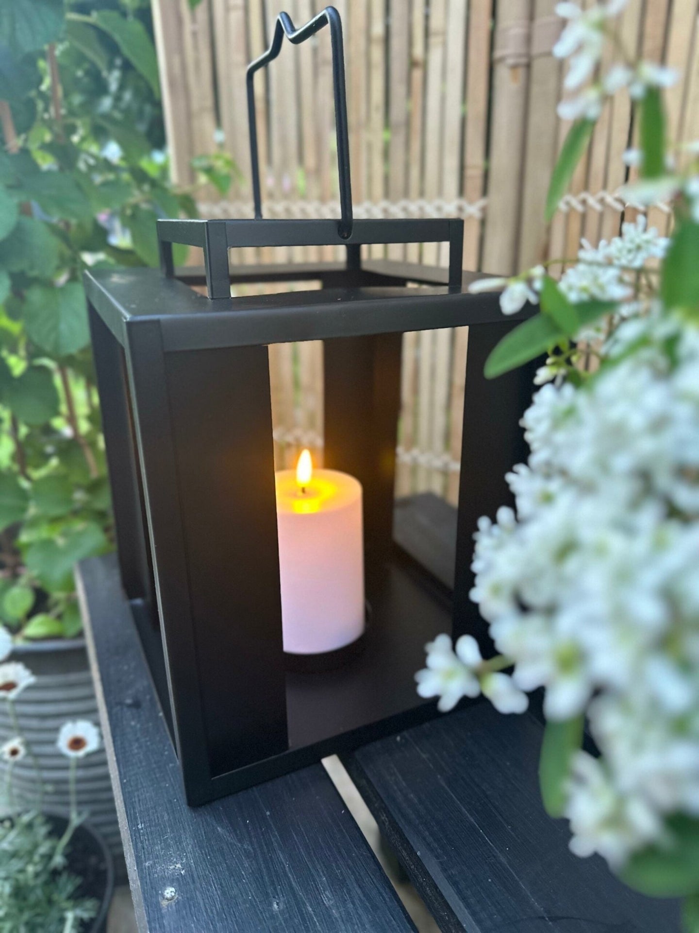 LED Udendørs lanterne med bloklys - VIAMAJA.DK