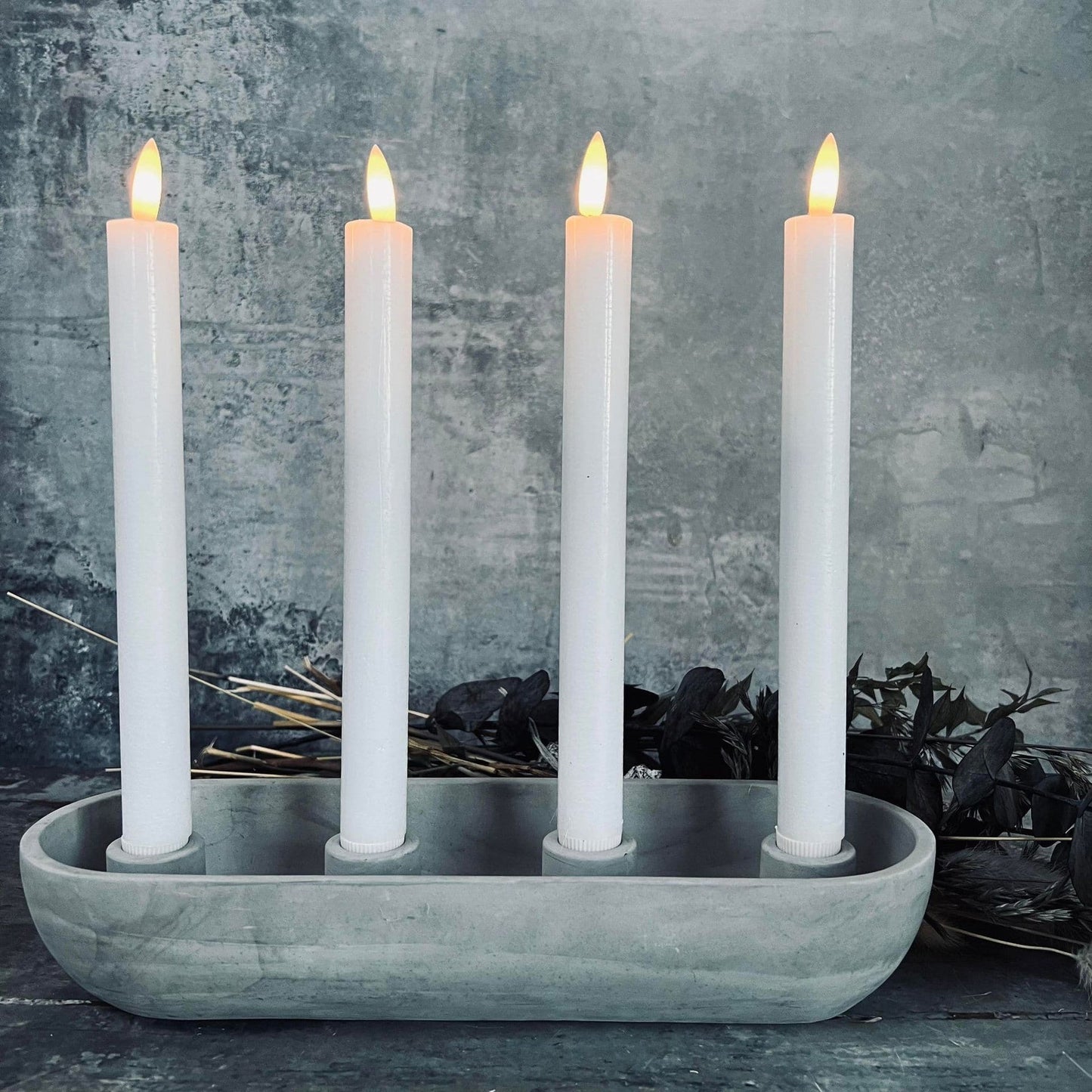Lysestage i beton - Ink 4 LED Kronelys - VIAMAJA.DK