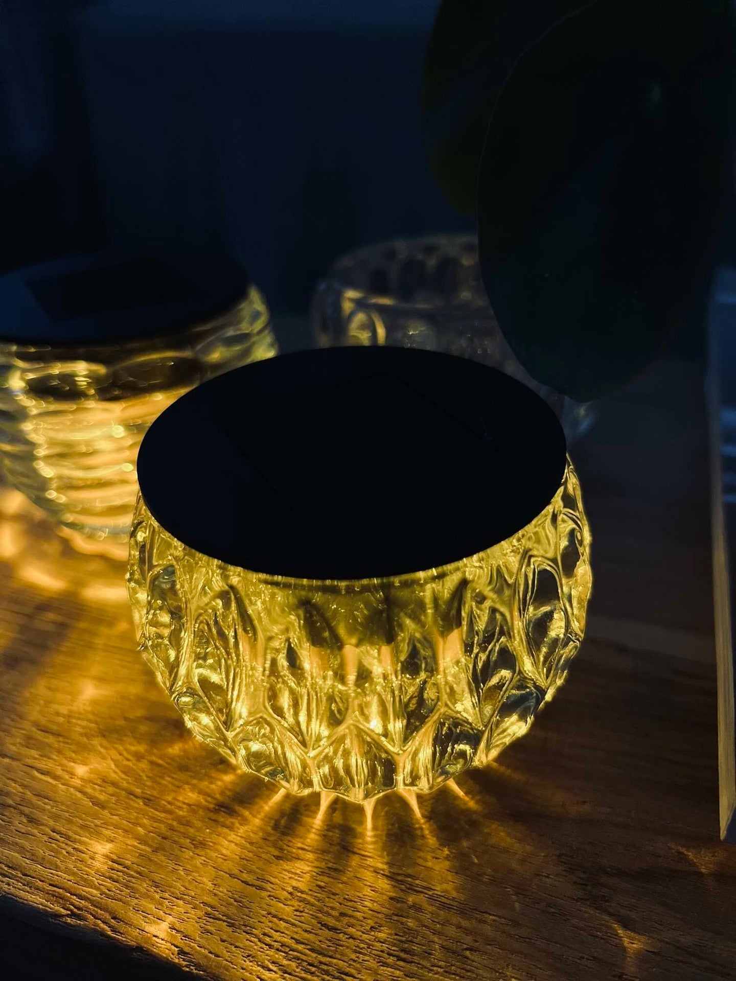 Lysestage med solceller - Udendørs - VIAMAJA.DK