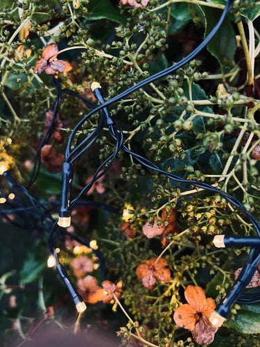 Lyskæde 80 LED med batteriboks – Godkendt inde / ude - VIAMAJA.DK