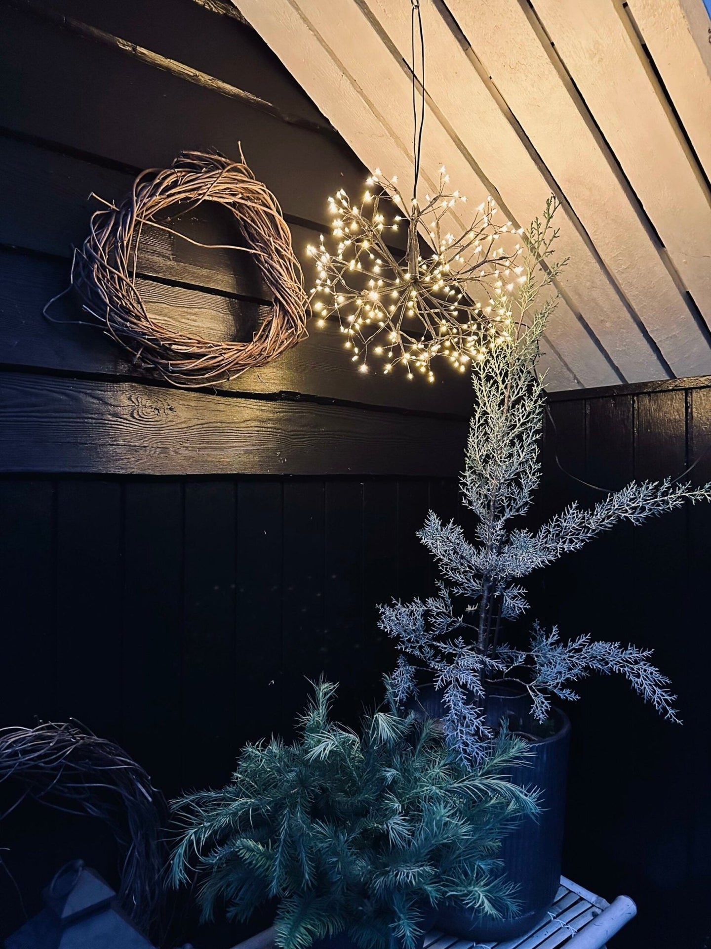 Lyskæde BALL med 240 led lys - VIAMAJA.DK