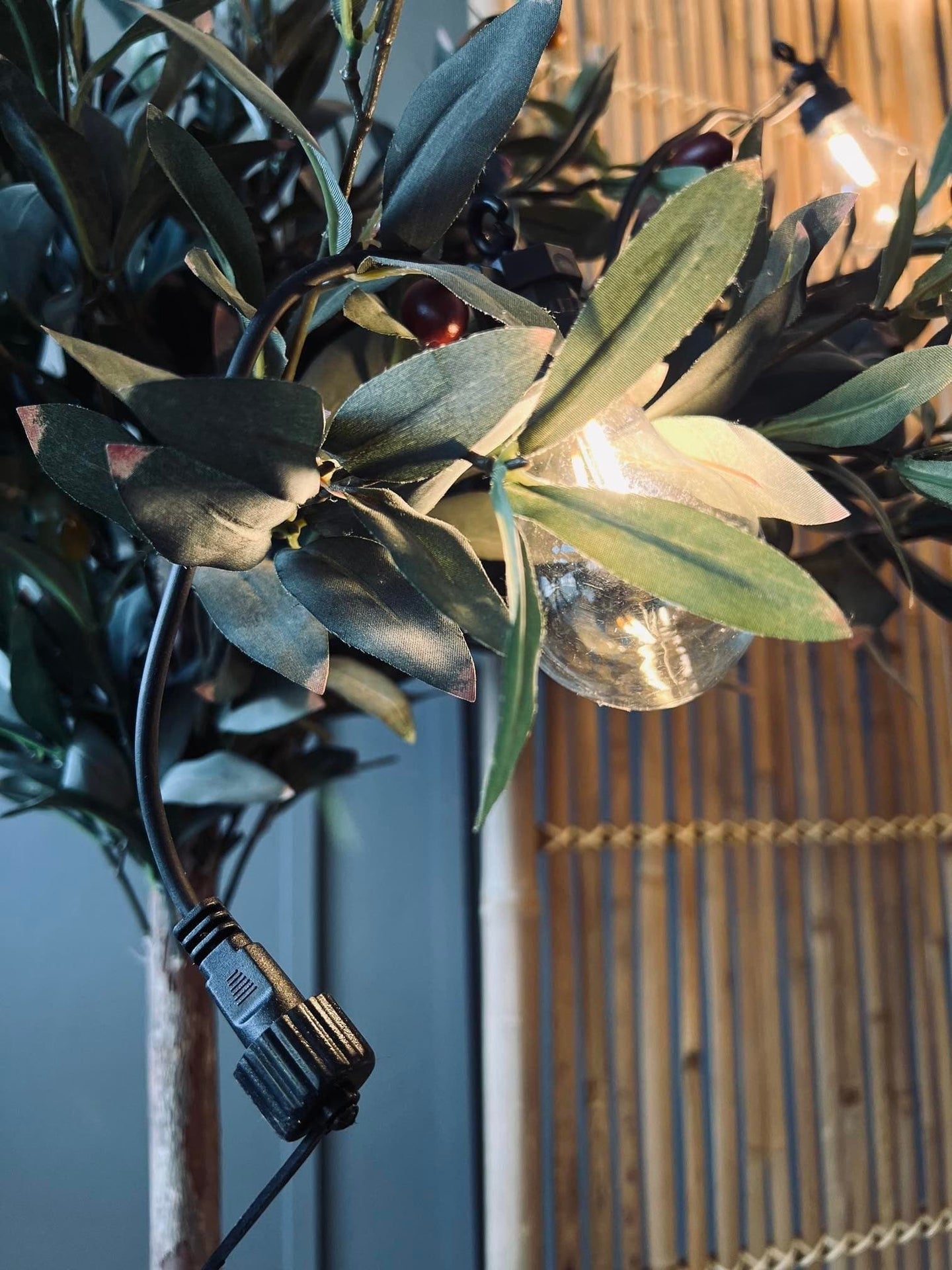 Lyskæde LED varm hvid - Kan forlænges - Godkendt til ude - VIAMAJA.DK