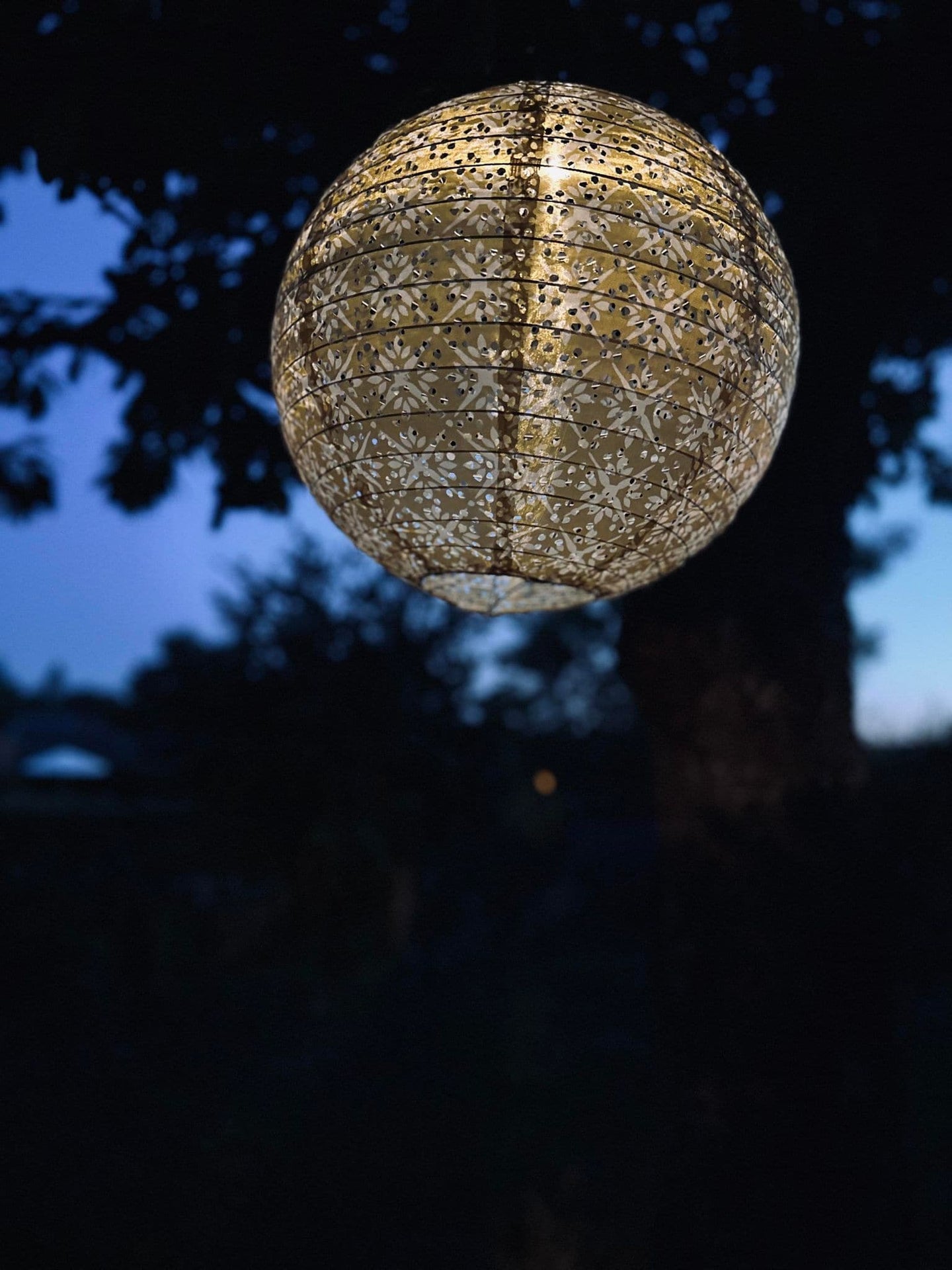 Lyskugle med solceller - SUMMER GOLD - VIAMAJA.DK