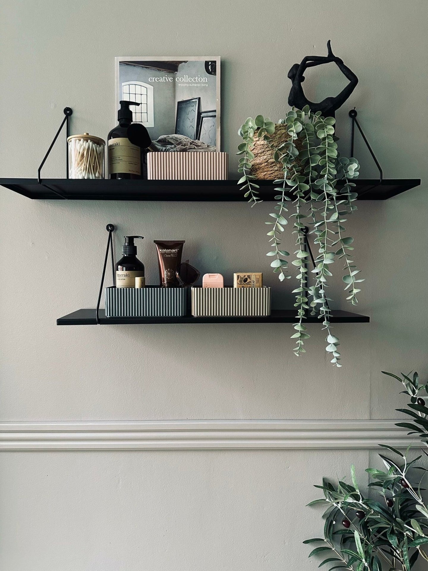 Makeup organiser med opdeling – Grå - VIAMAJA.DK