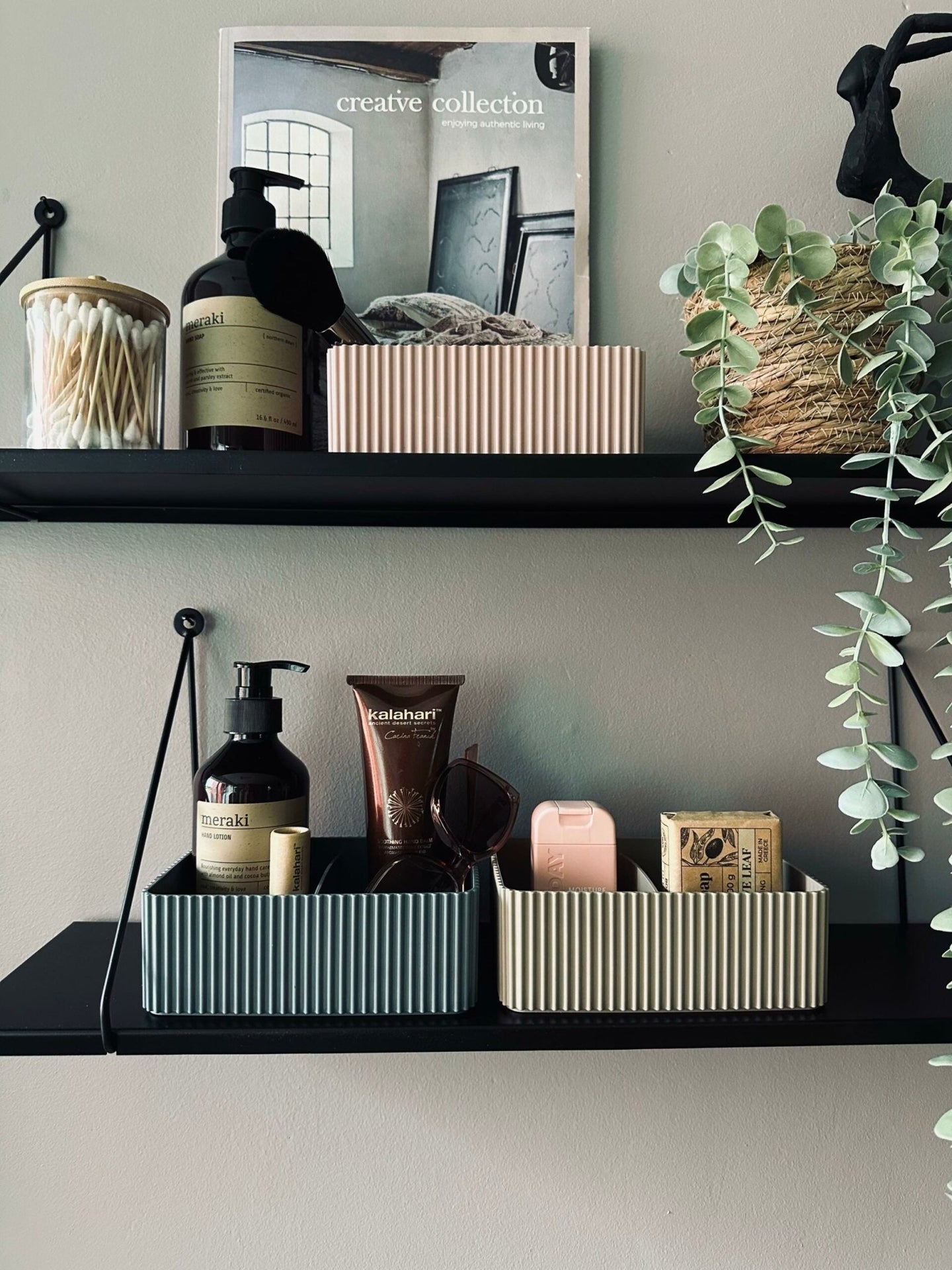 Makeup organiser med opdeling – Taupe - VIAMAJA.DK