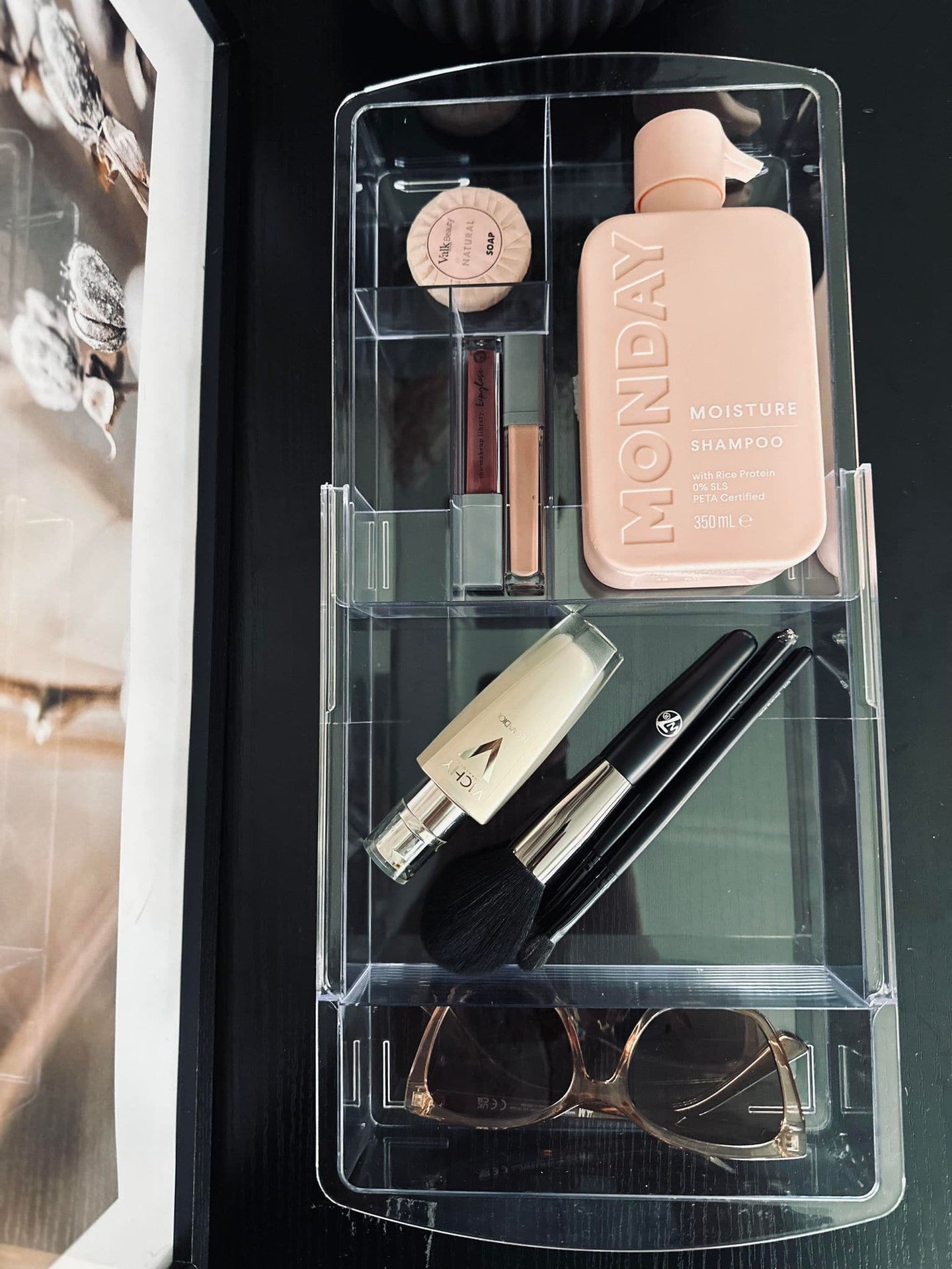 Makeup organizer i Akryl - Justerbar - VIAMAJA.DK