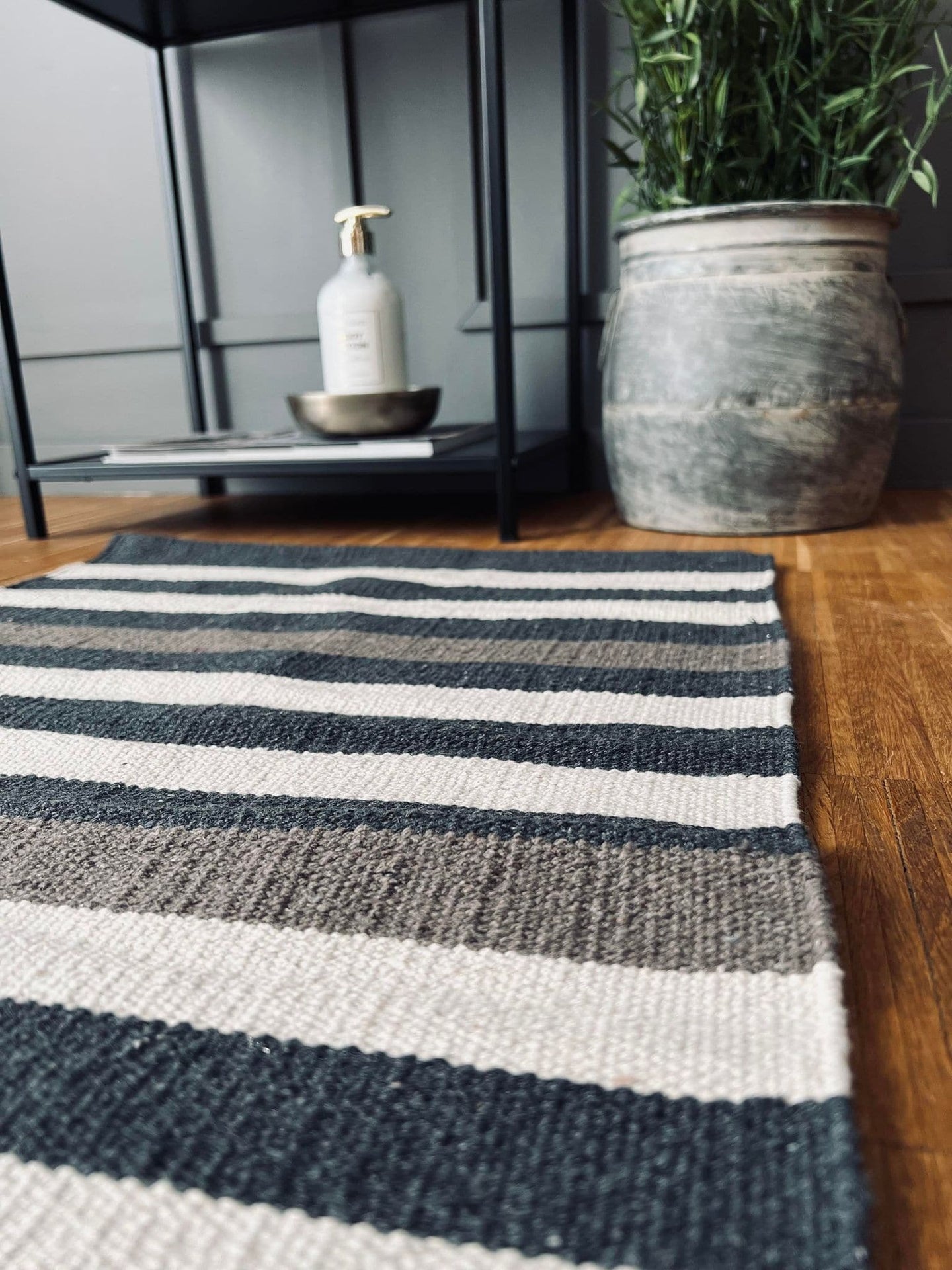 Måtte Recycling strib - 50x80 Grå/beige/natur - VIAMAJA.DK