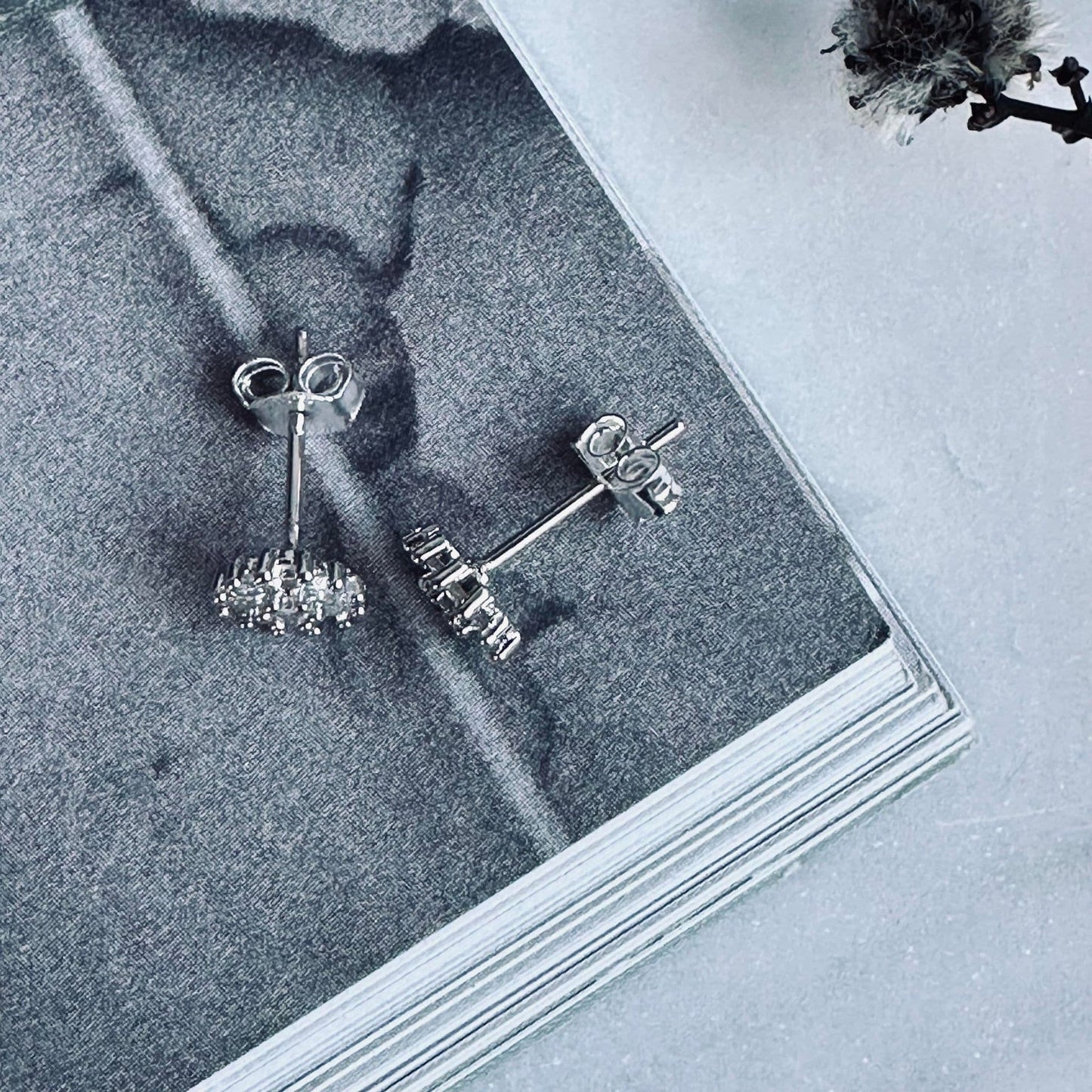 Mix box med 6 øreringe - Ivy - VIAMAJA.DK