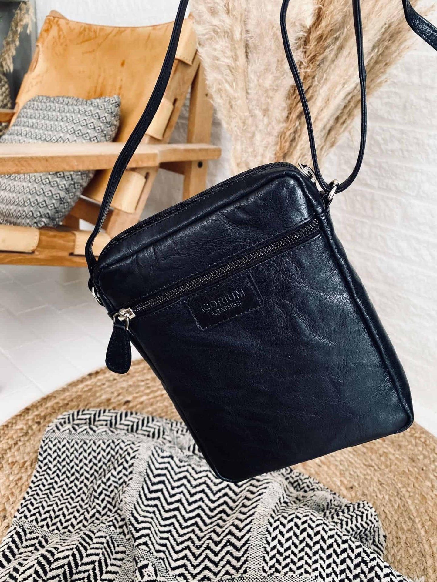 Mobiltaske / Crossover - Black Daily - VIAMAJA.DK