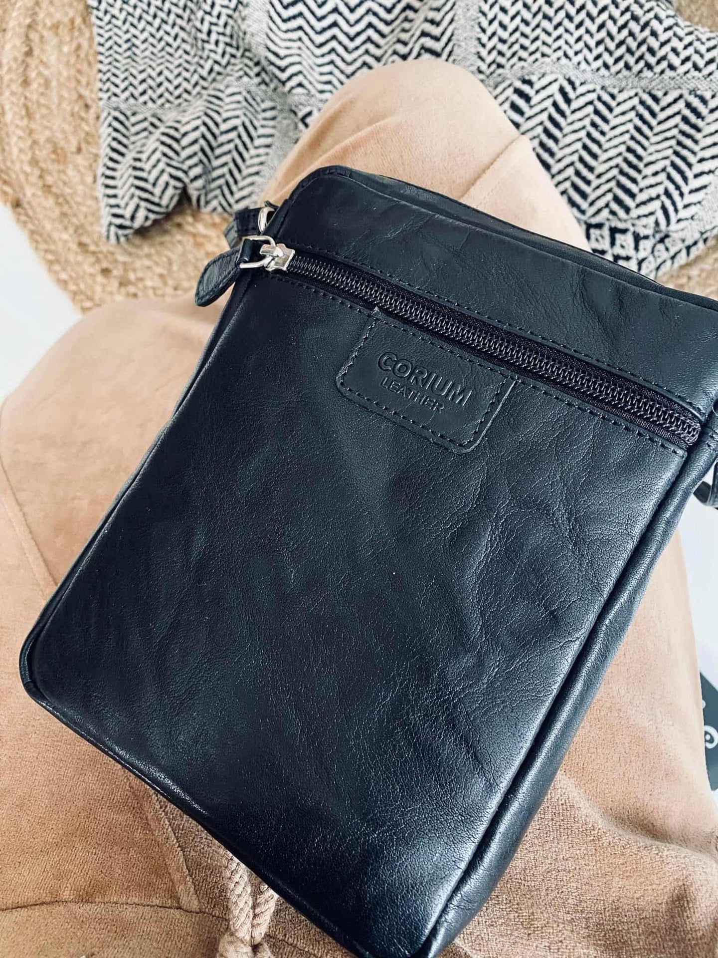 Mobiltaske / Crossover - Black Daily - VIAMAJA.DK