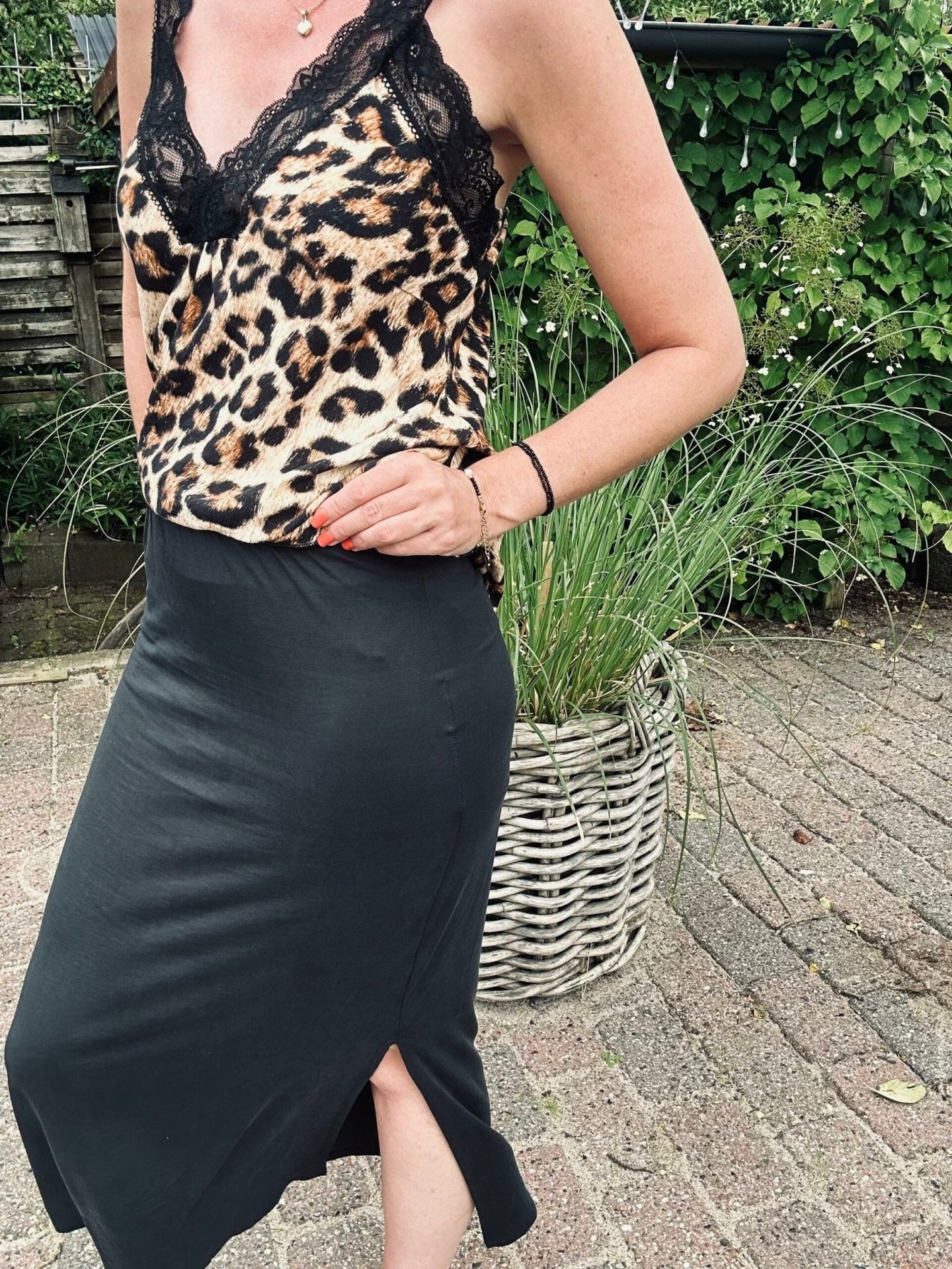 Nederdel med høj talje - VIAMAJA.DK