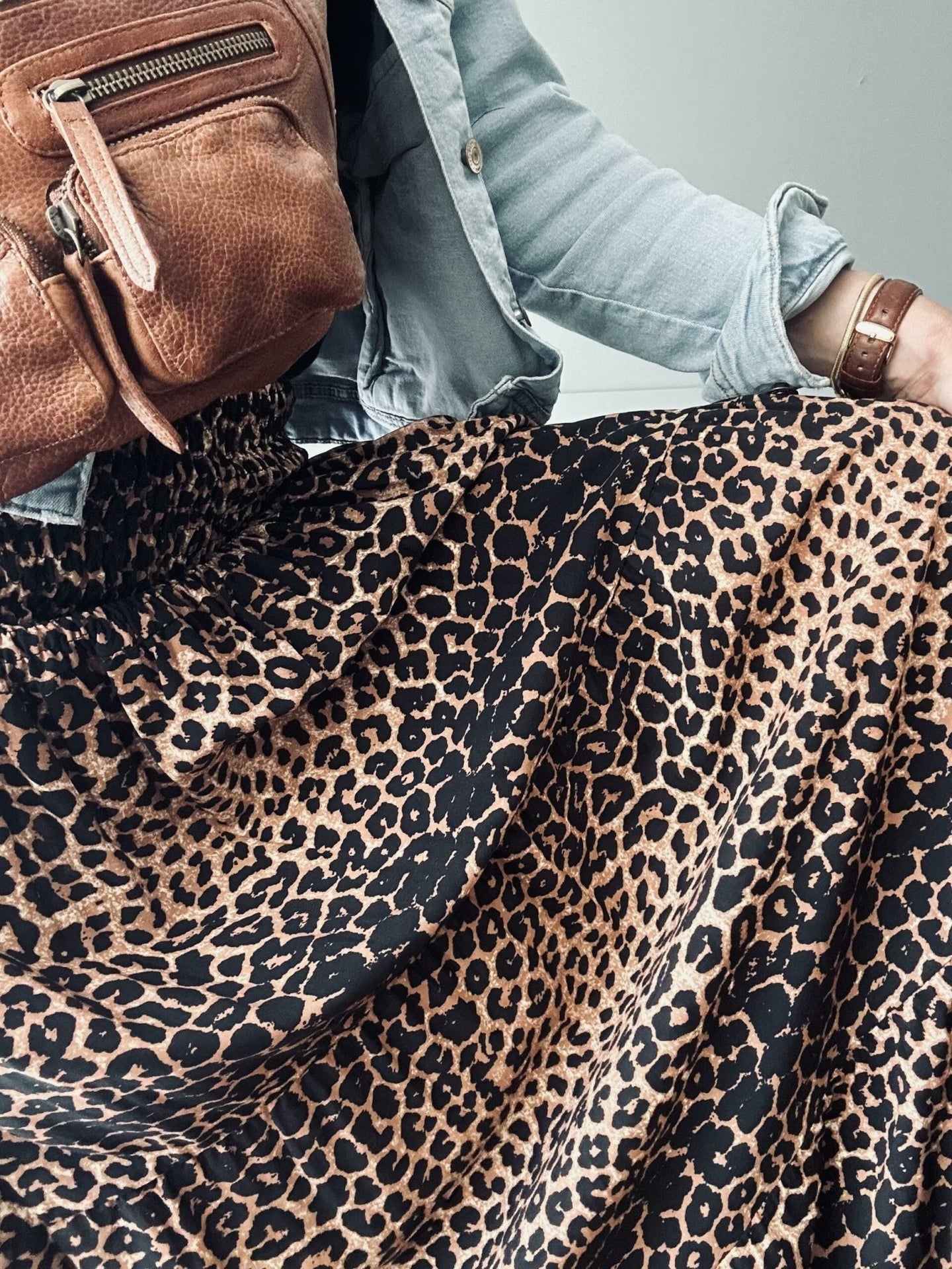 Nederdel med smock – Dark Leopard - VIAMAJA.DK