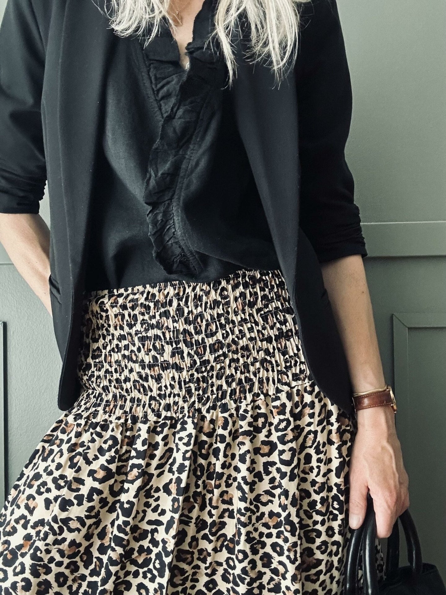 Nederdel med smock – Leopard - VIAMAJA.DK