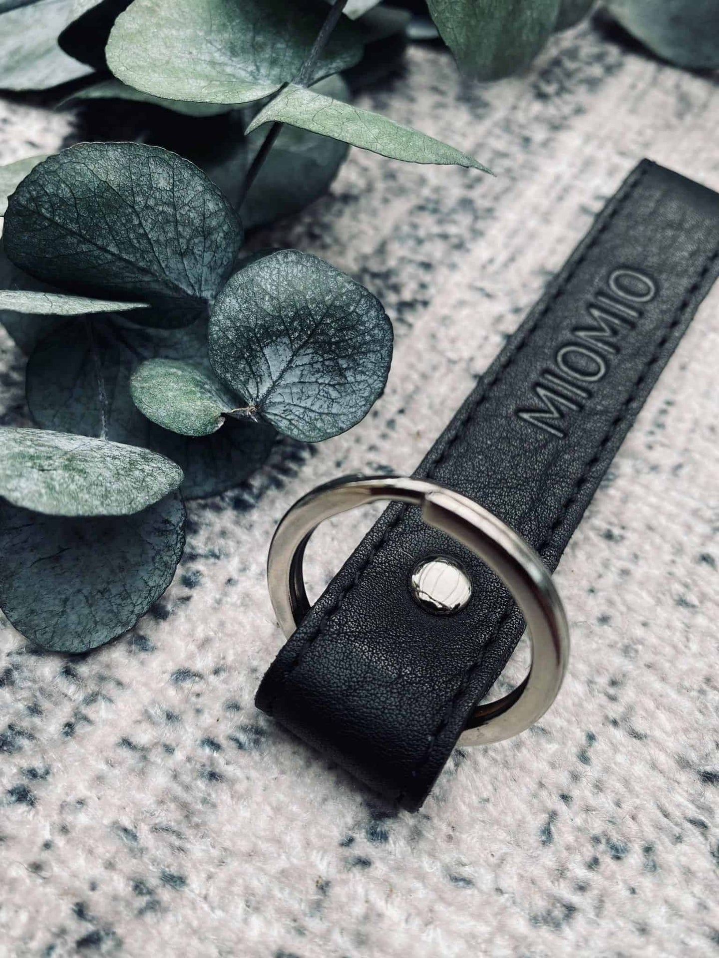 Nøglering MIOMIO - Sort læder - VIAMAJA.DK