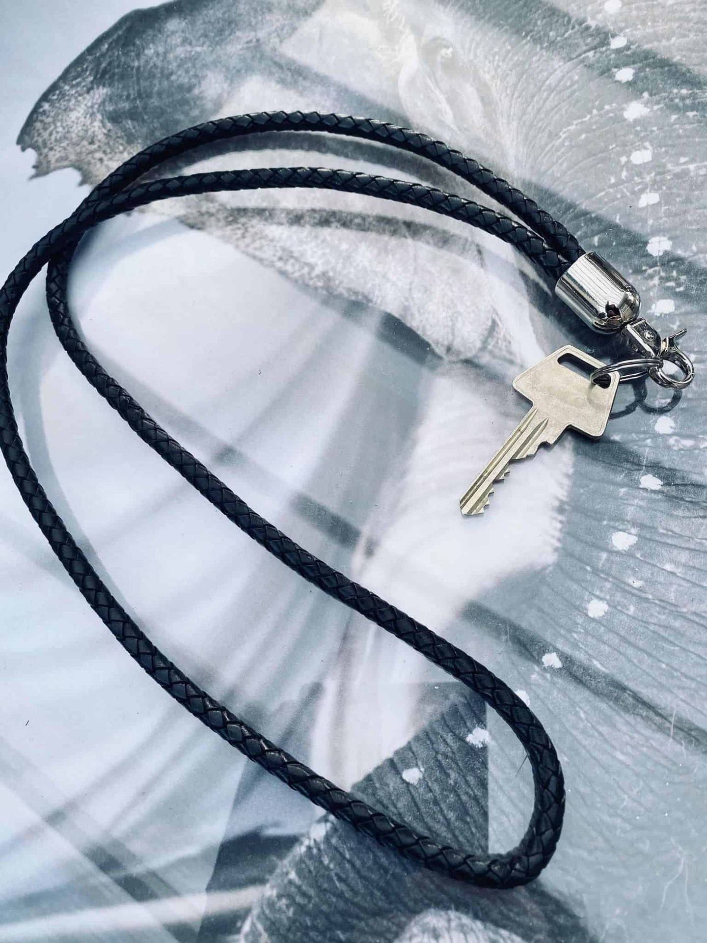 Nøglesnor - Sort læder - VIAMAJA.DK