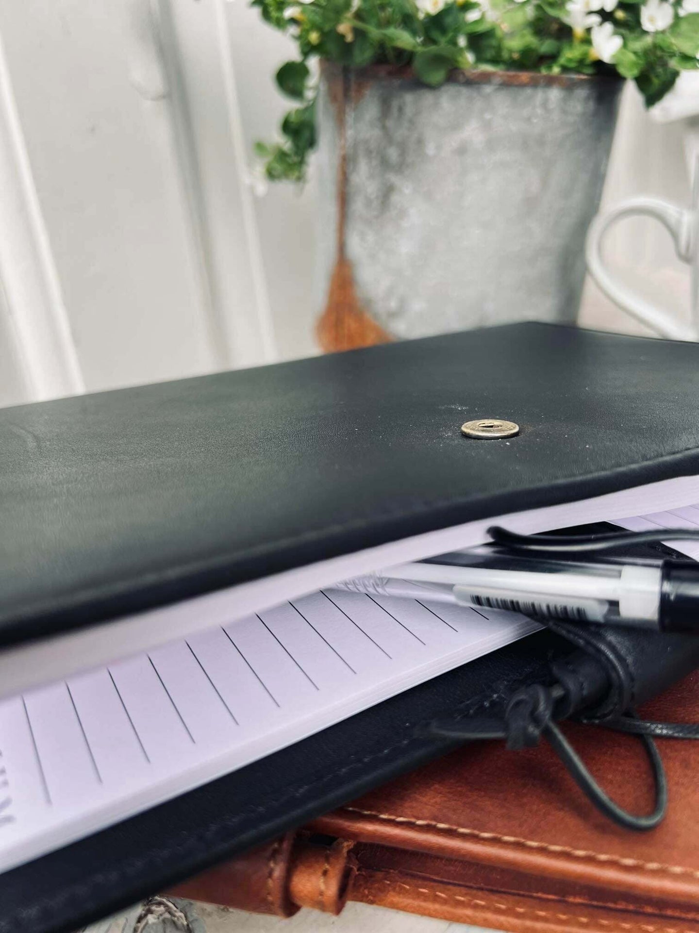 Notesbog BIRK i skind - Sort - A5 - VIAMAJA.DK