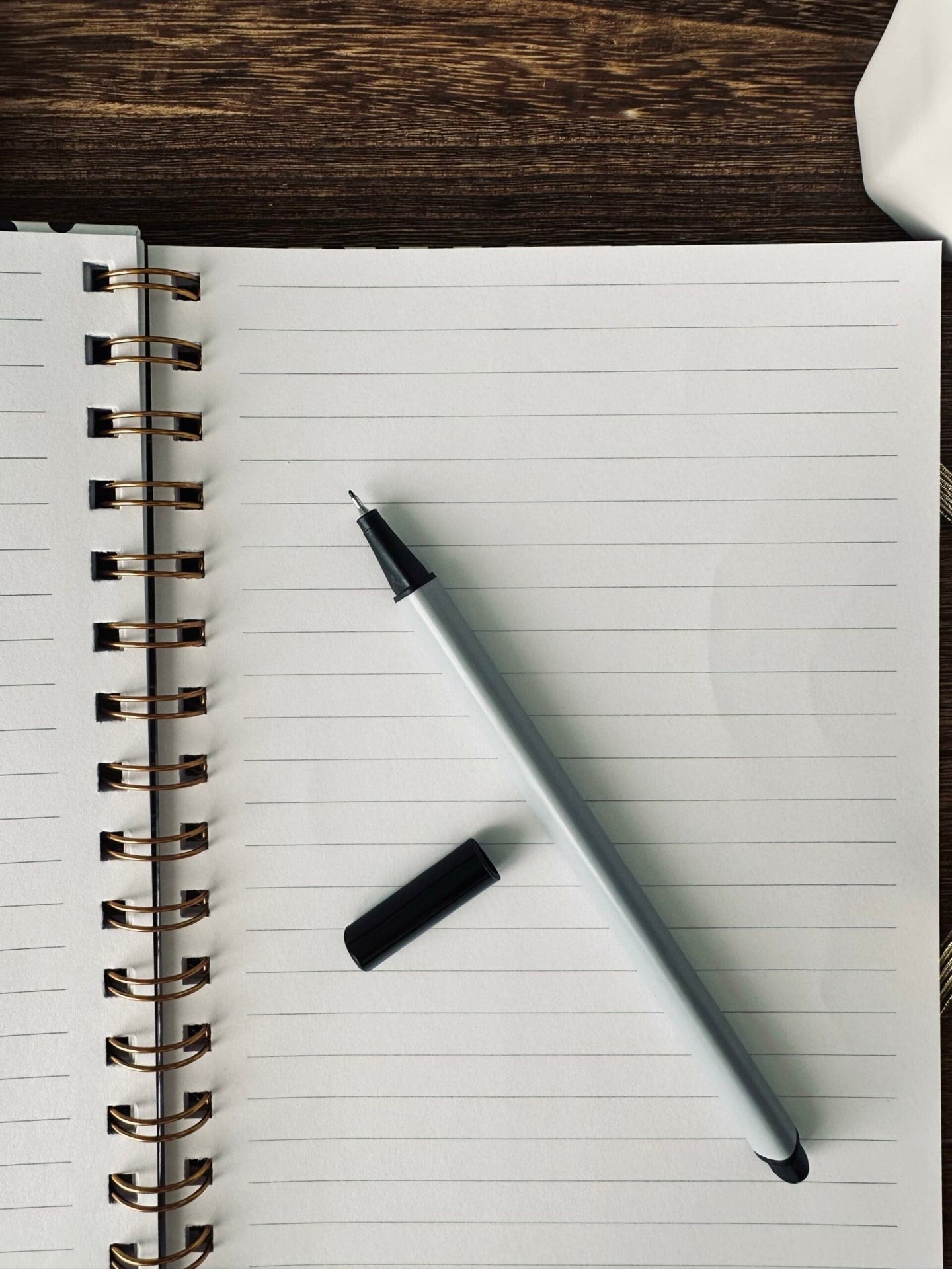 Notesbog med kuglepen – Mix - VIAMAJA.DK