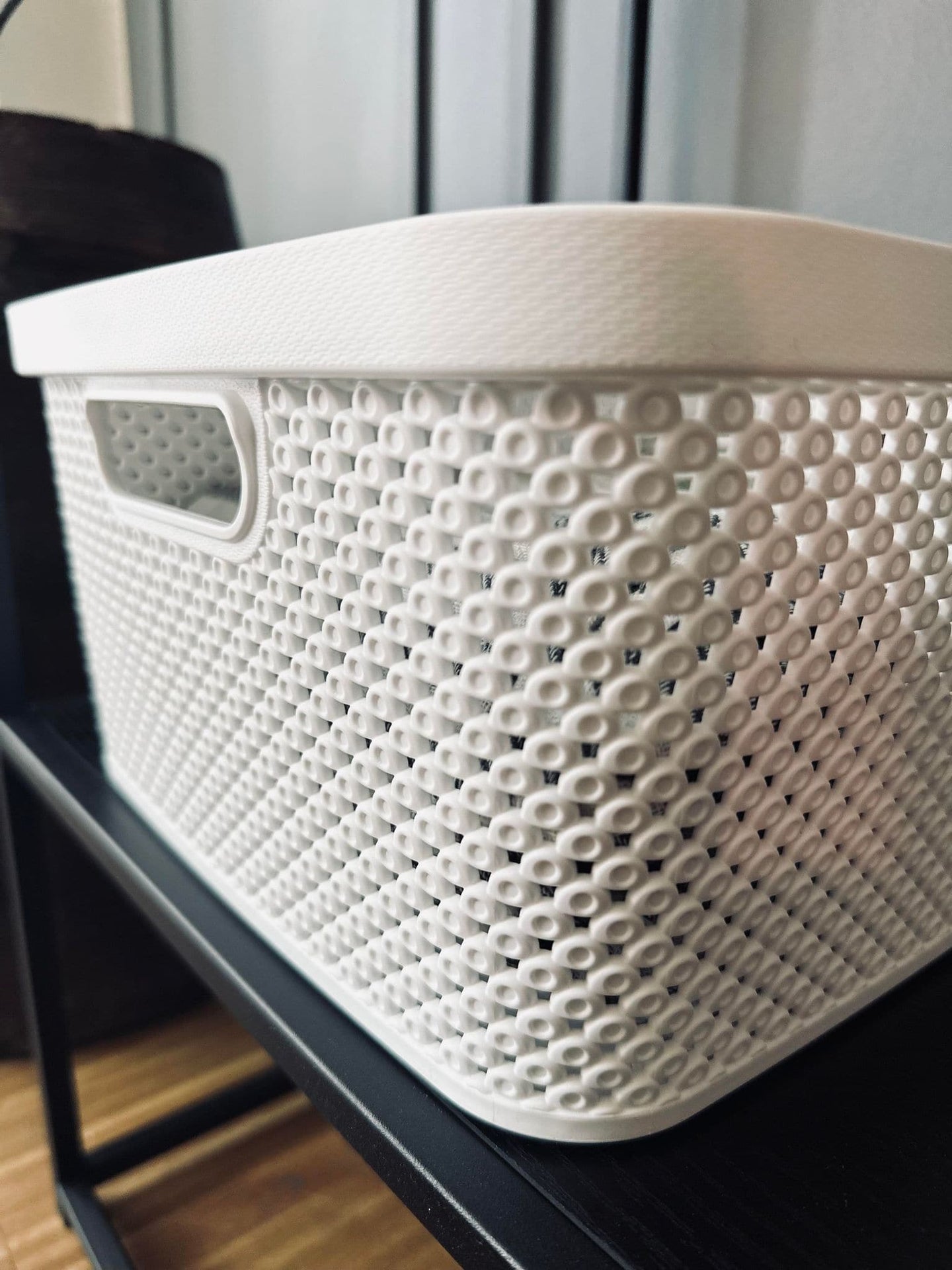 Opbevaringskasse med låg - Hvid Medium - VIAMAJA.DK