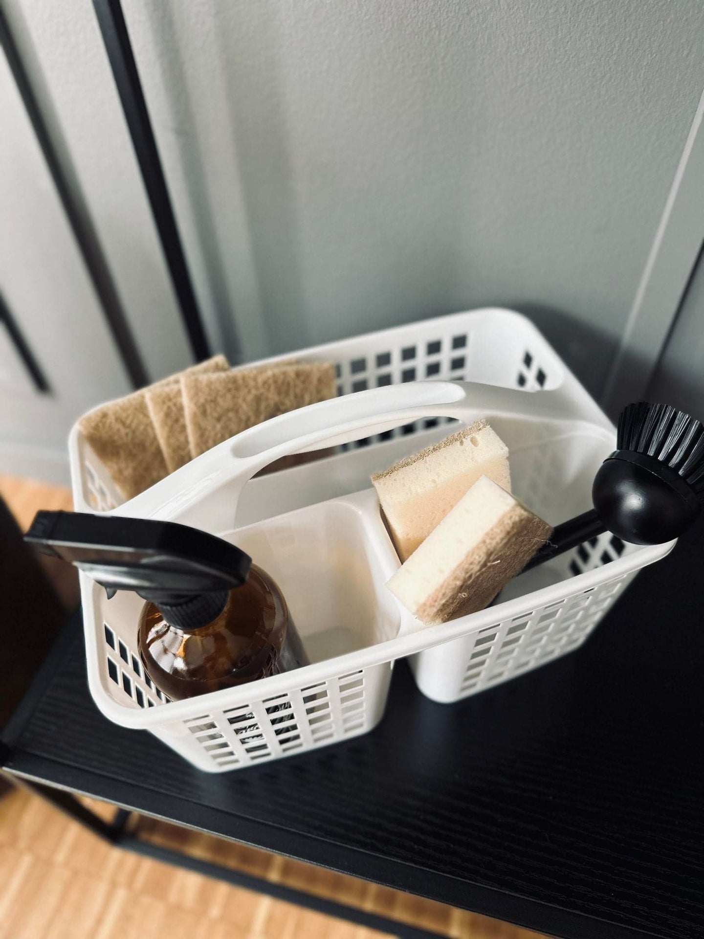 Opbevaringskurv med håndtag - VIAMAJA.DK