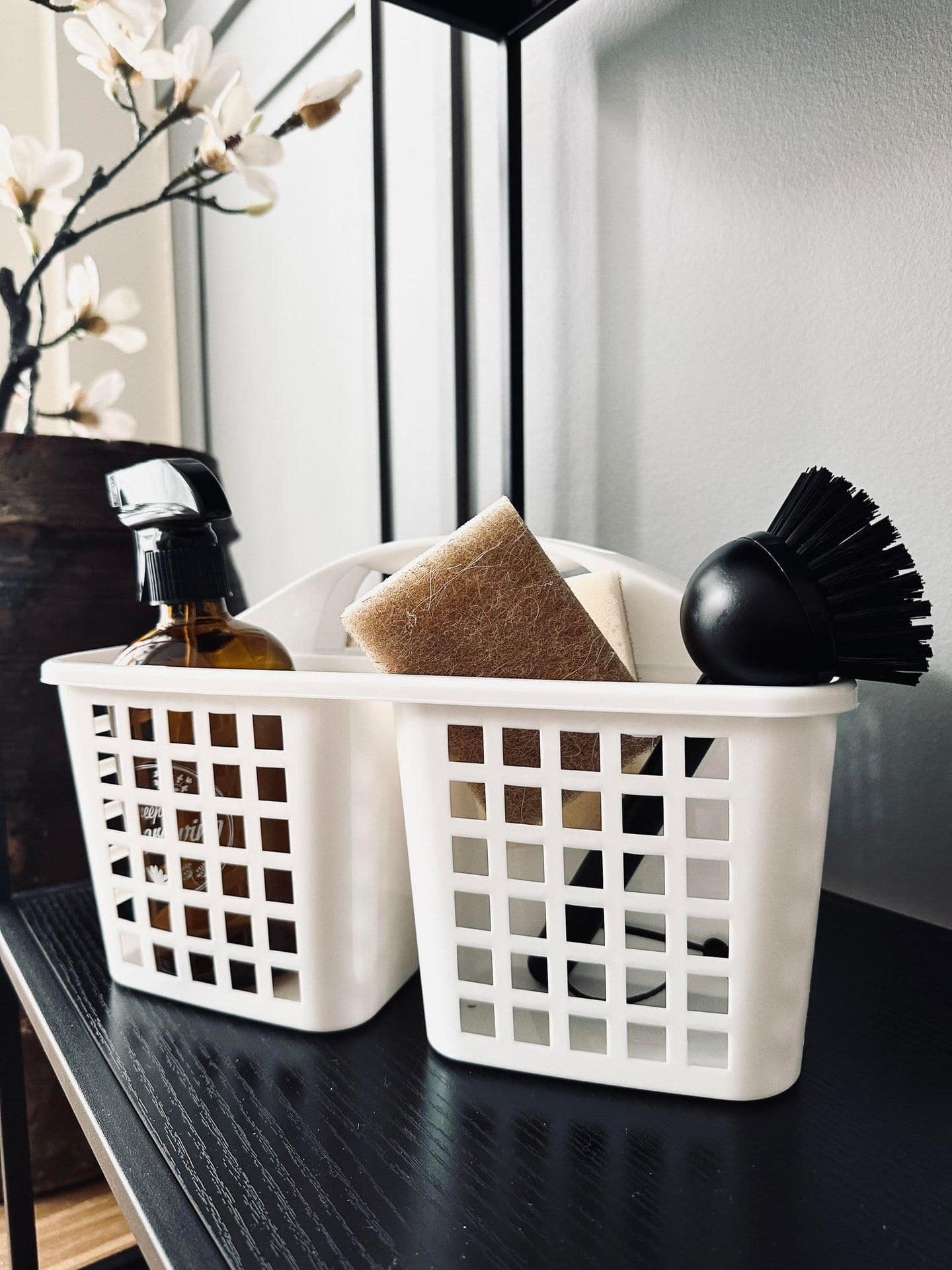 Opbevaringskurv med håndtag - VIAMAJA.DK