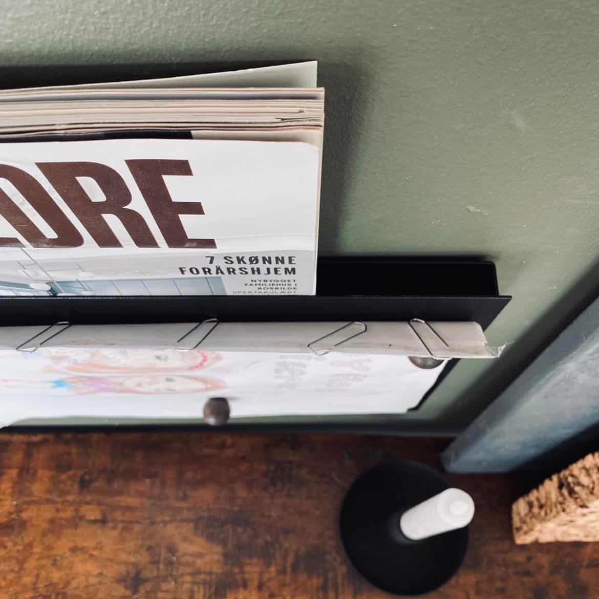 Opbevaringstavle til opskrifter eller tegninger - VIAMAJA.DK