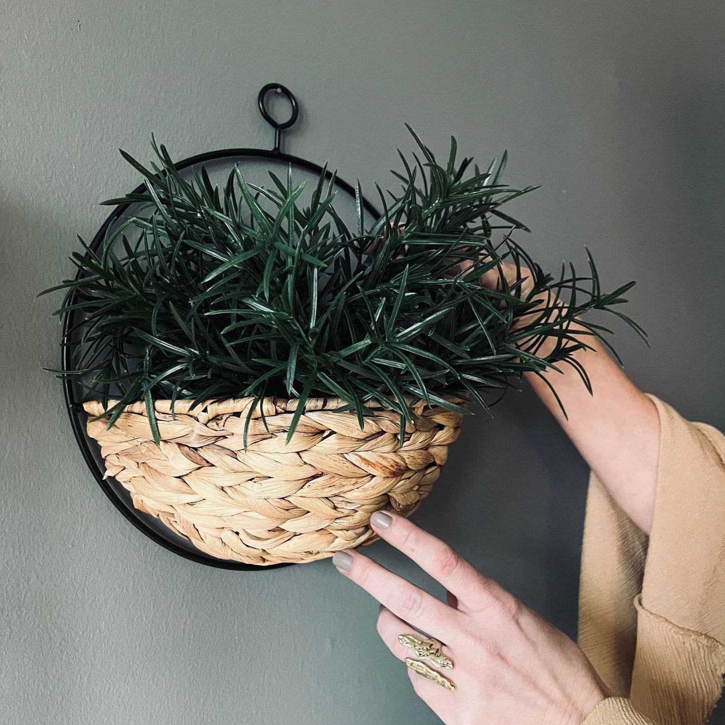 Ophæng med plantekurv - Stor - VIAMAJA.DK