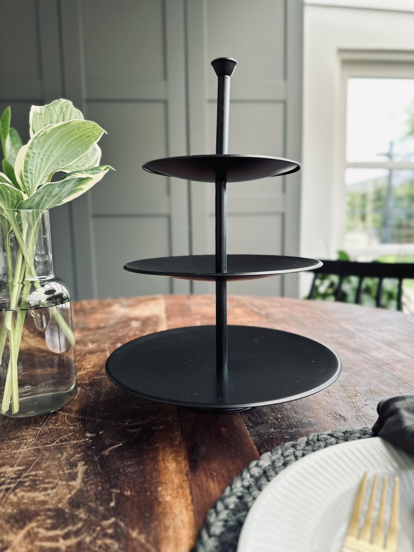 Opsats i sort metal - VIAMAJA.DK