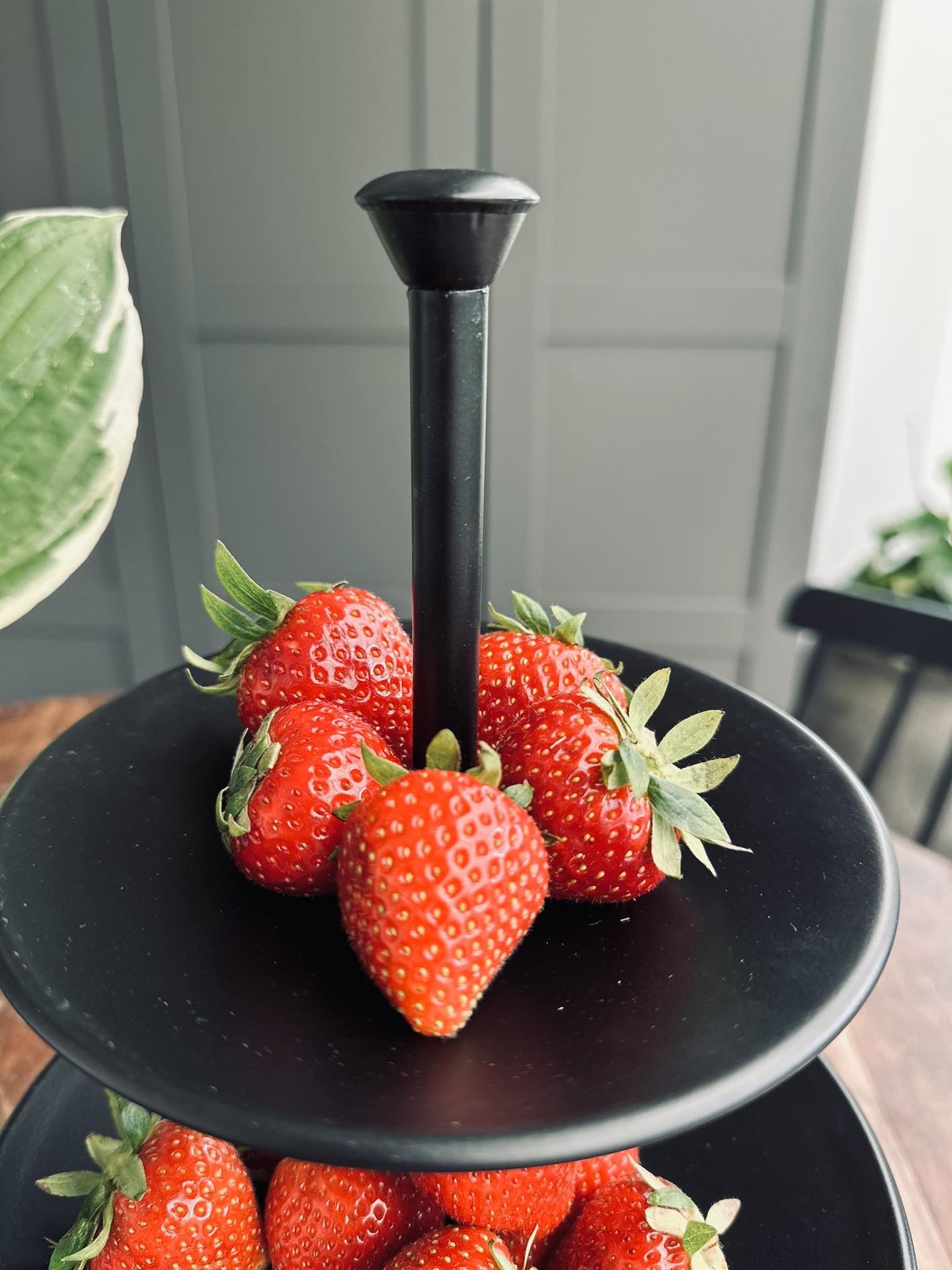 Opsats i sort metal - VIAMAJA.DK