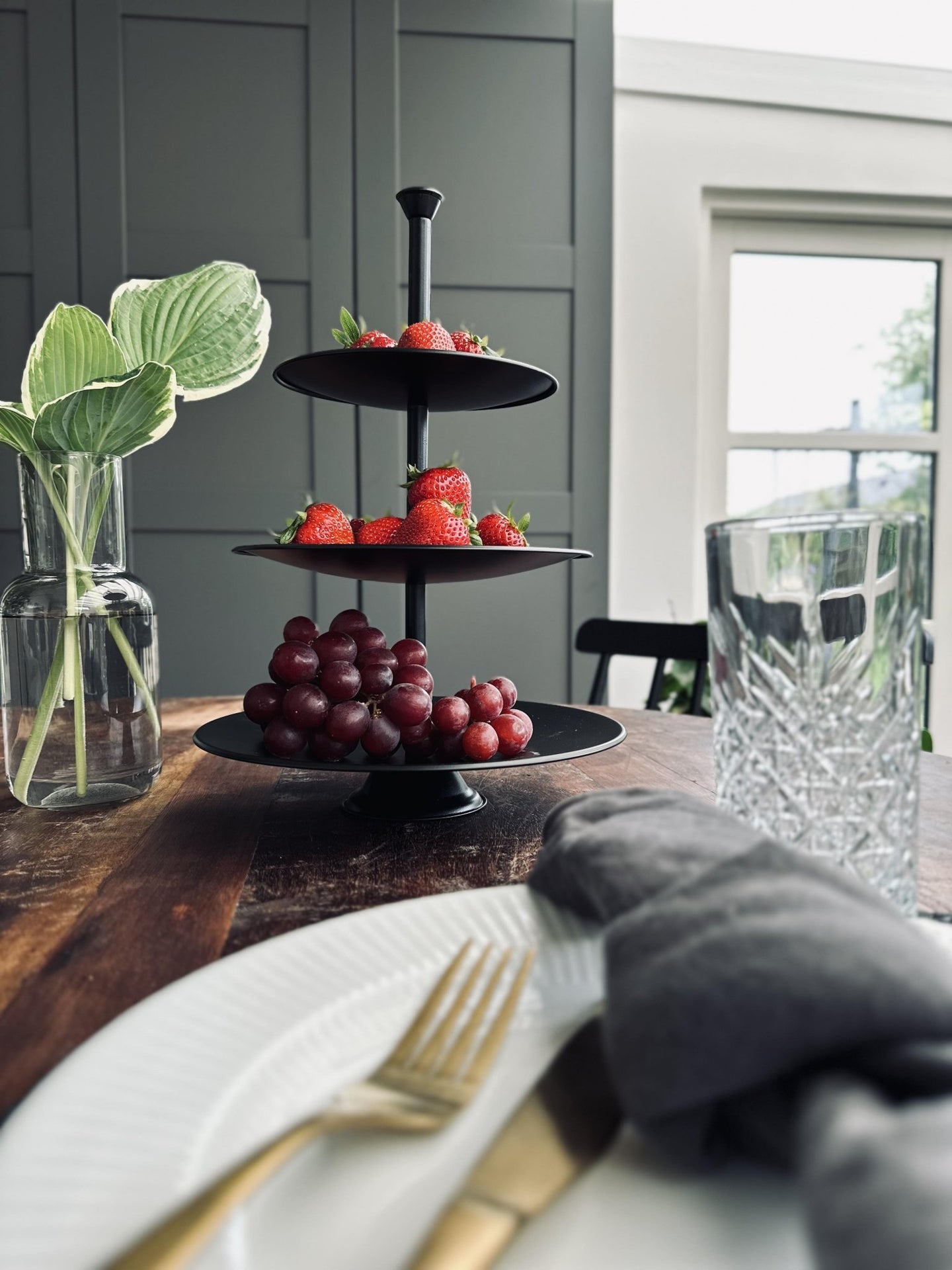 Opsats i sort metal - VIAMAJA.DK