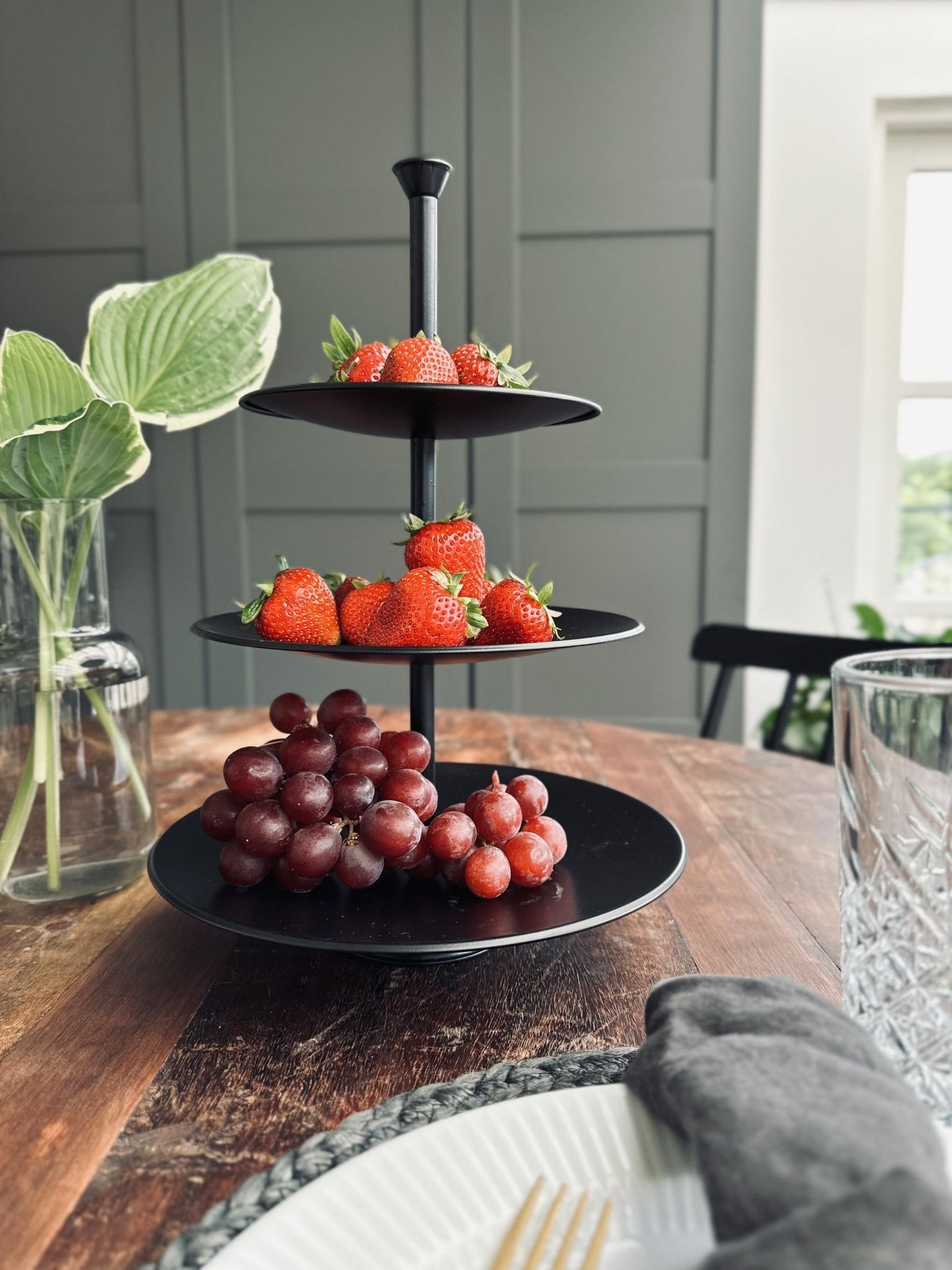 Opsats i sort metal - VIAMAJA.DK