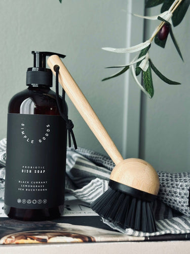 Opvaskebørste – Bambus med læderstrop - VIAMAJA.DK