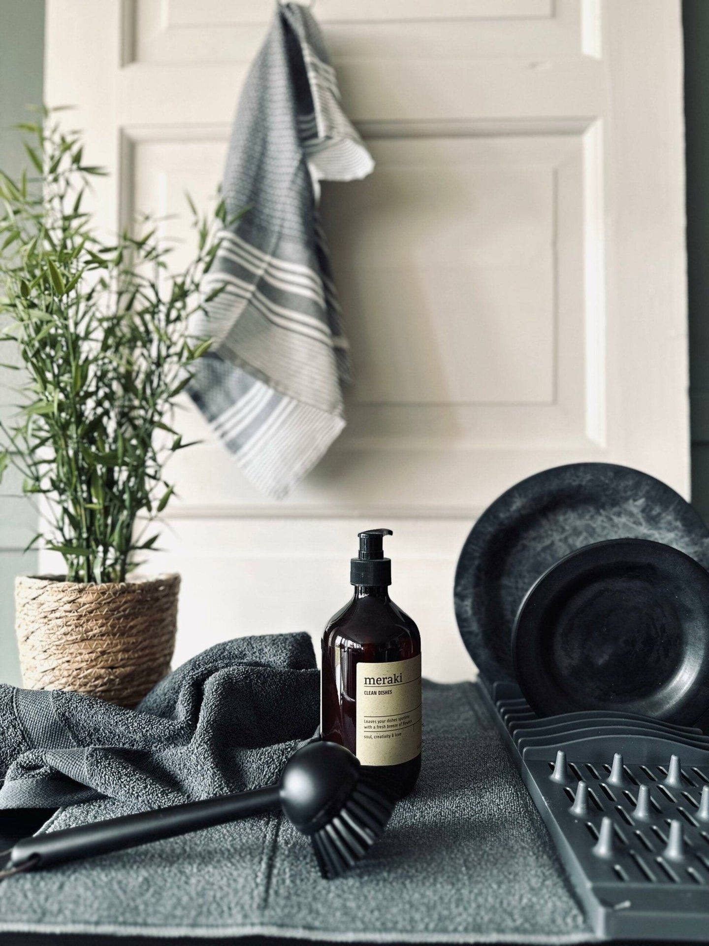 Opvaskestativ med mikrofibermåtte - VIAMAJA.DK