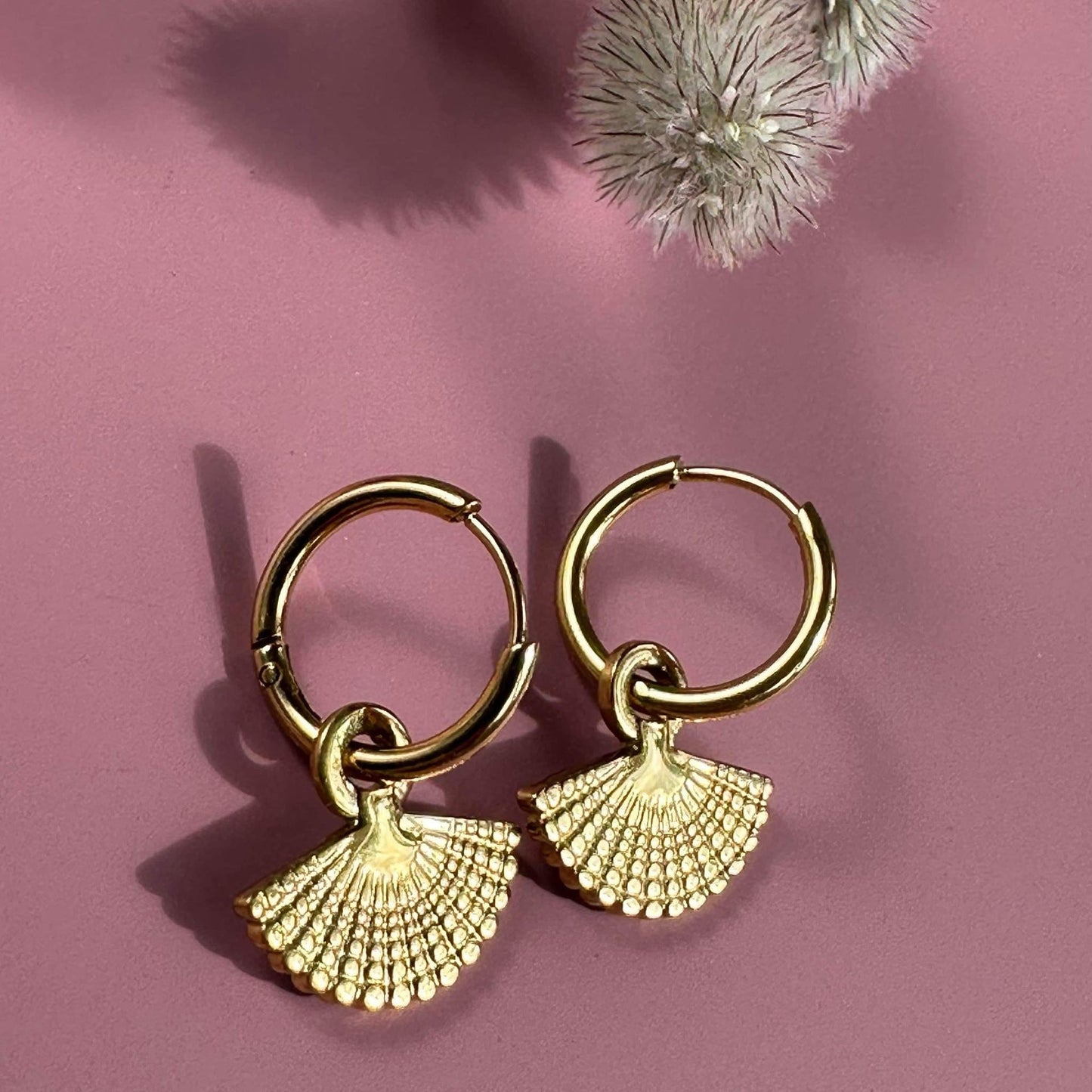 Øreringe Ella 18k forgyldt – Vandfast - VIAMAJA.DK