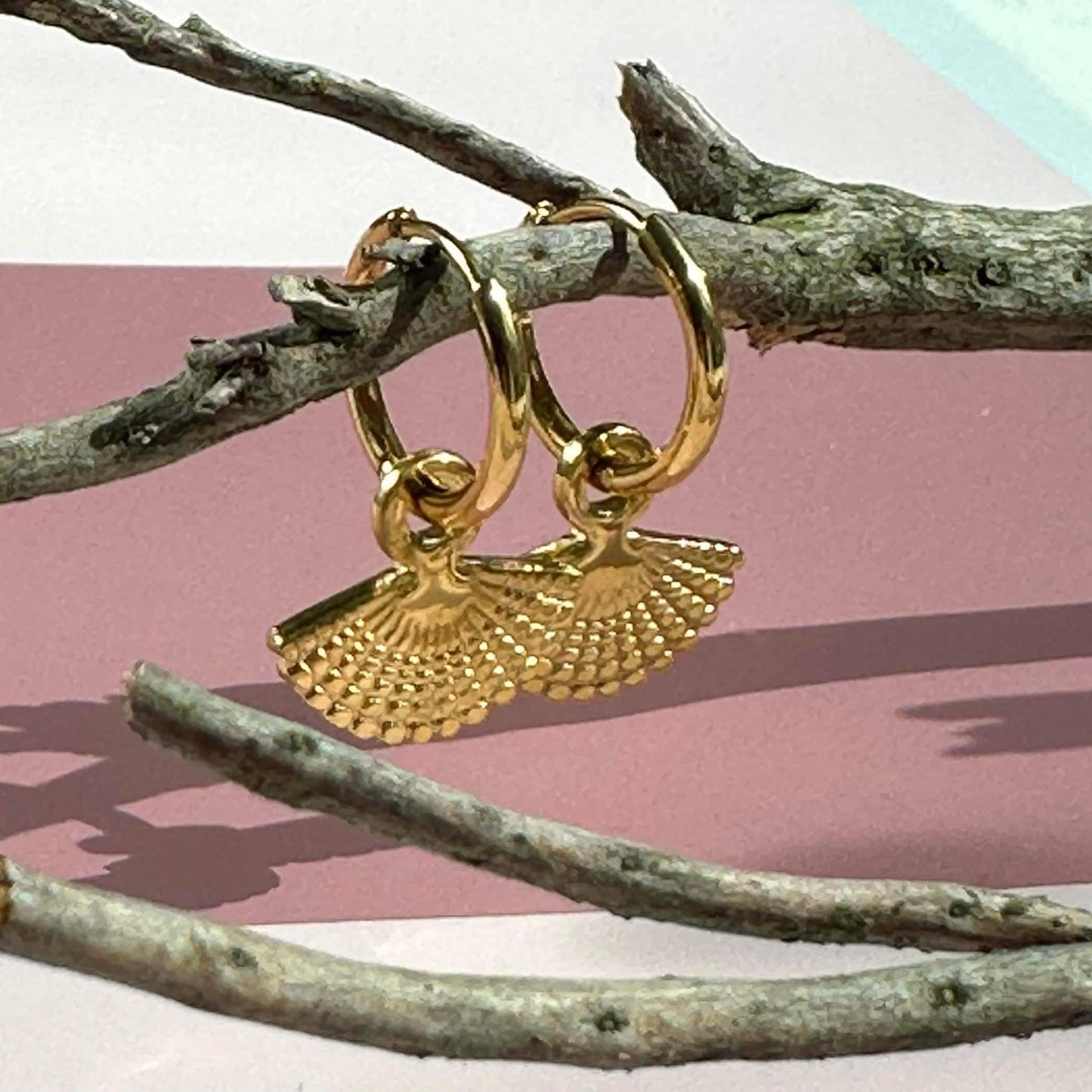 Øreringe Ella 18k forgyldt – Vandfast - VIAMAJA.DK