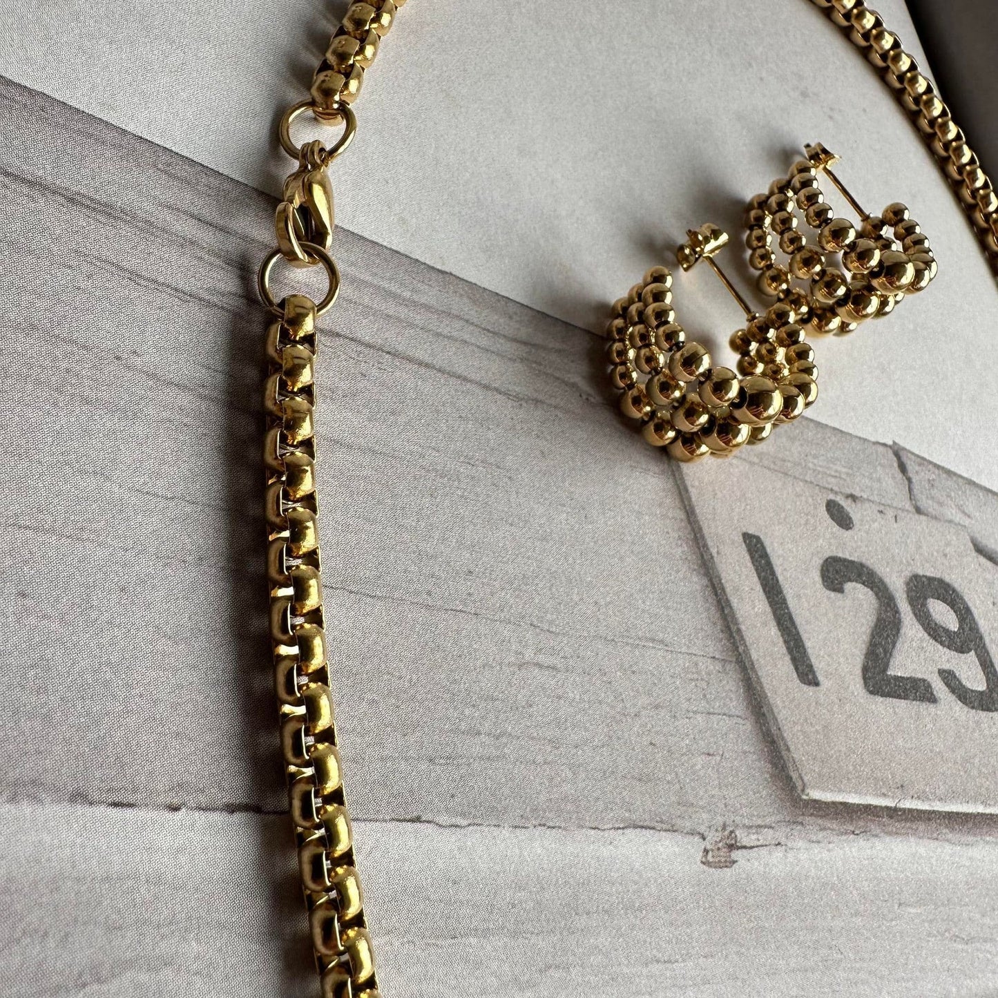 Øreringe Minna forgyldt - Vandfast - VIAMAJA.DK