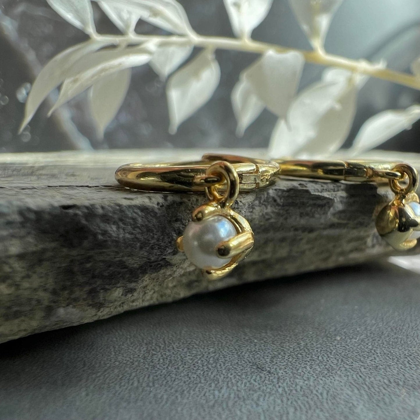 Øreringe Ruby 18K forgyldt - VIAMAJA.DK