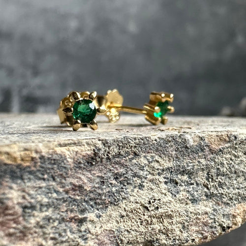 Ørestikker GIA EMERALD 18K forgyldt - VIAMAJA.DK