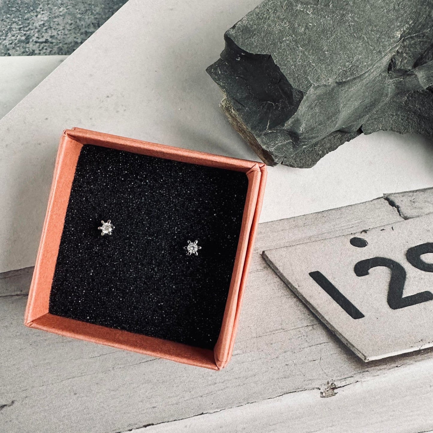 Ørestikker GIA - Klar Silver - VIAMAJA.DK