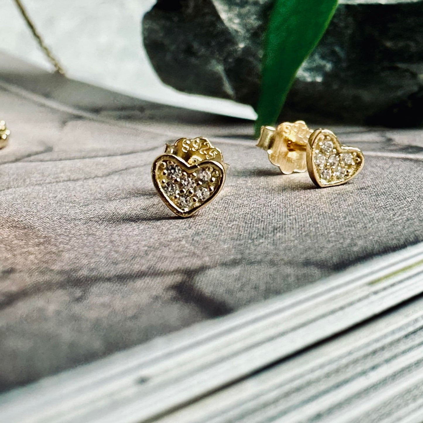 Ørestikker Nena - forgyldt Sterling sølv - VIAMAJA.DK